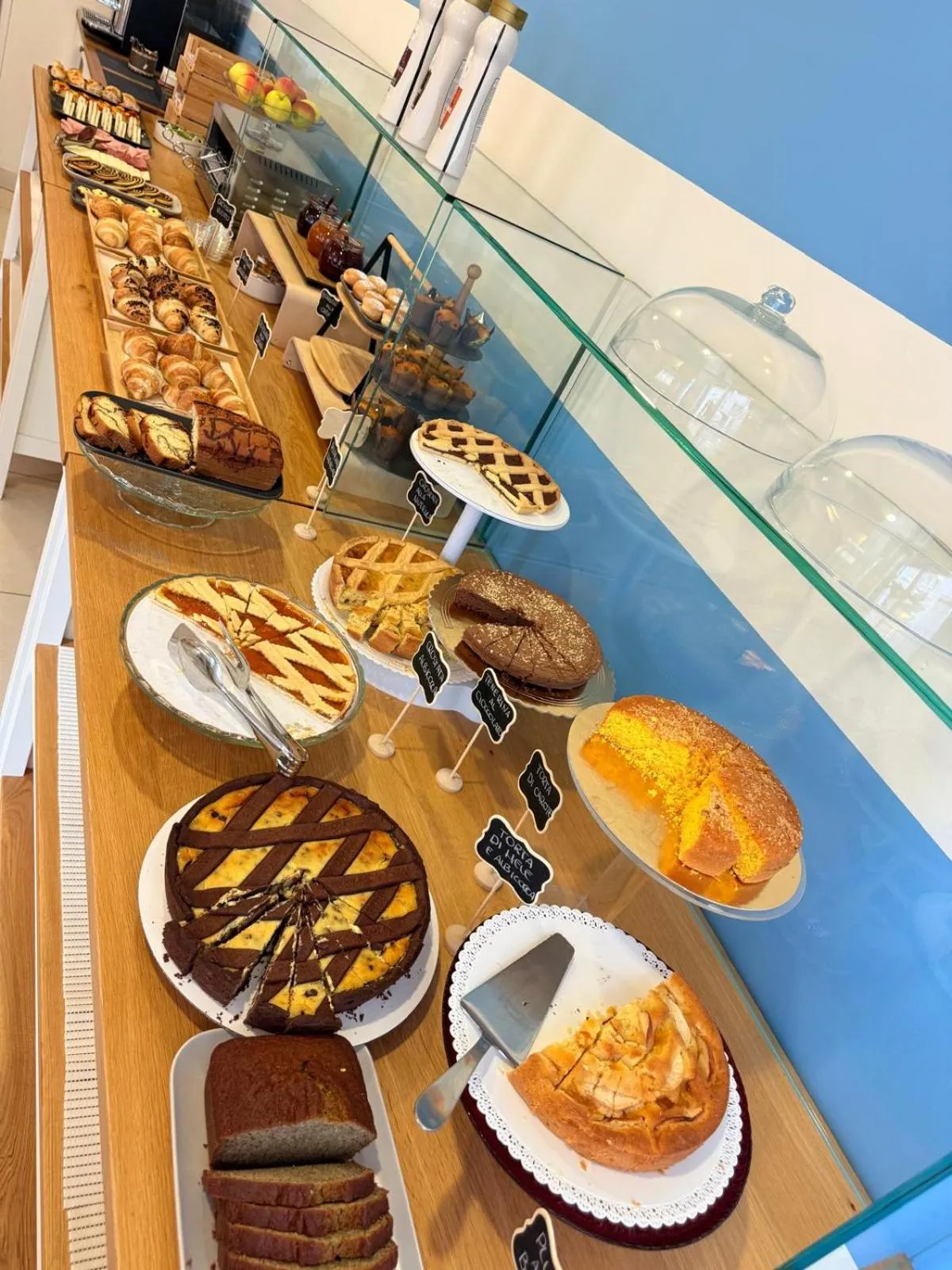 Buffet breakfast in Hotel Berenice