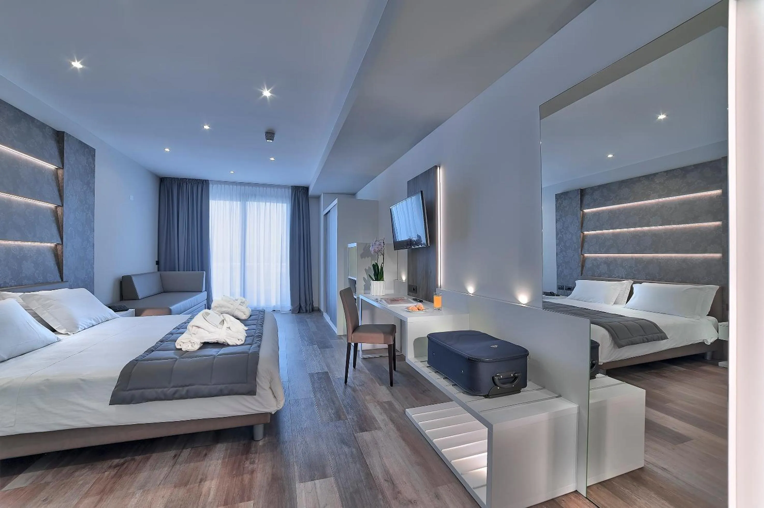 Bedroom, Bed in Hotel Terme Belsoggiorno