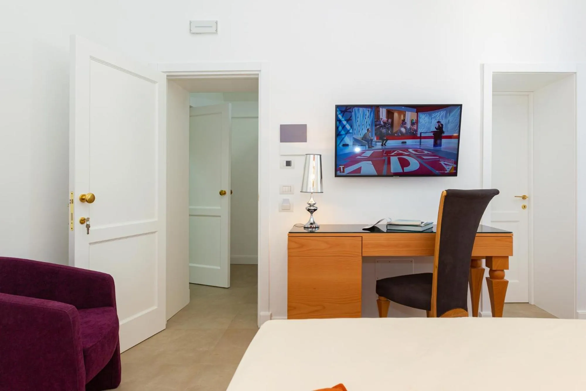 TV and multimedia in Palazzo Marini B&B di Charme