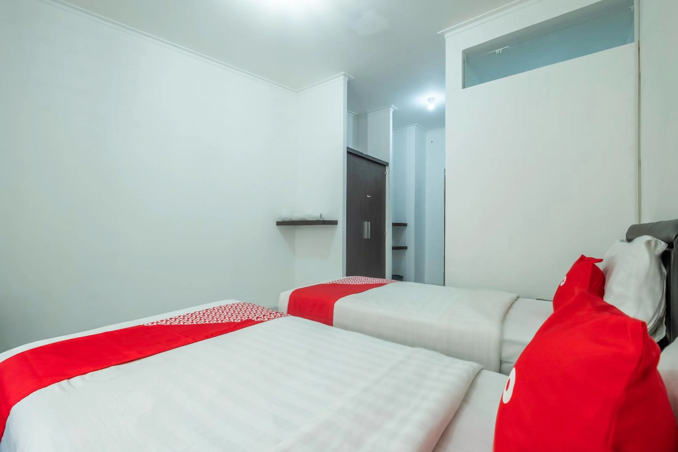 Bedroom in OYO 1876 Fortuna Residence