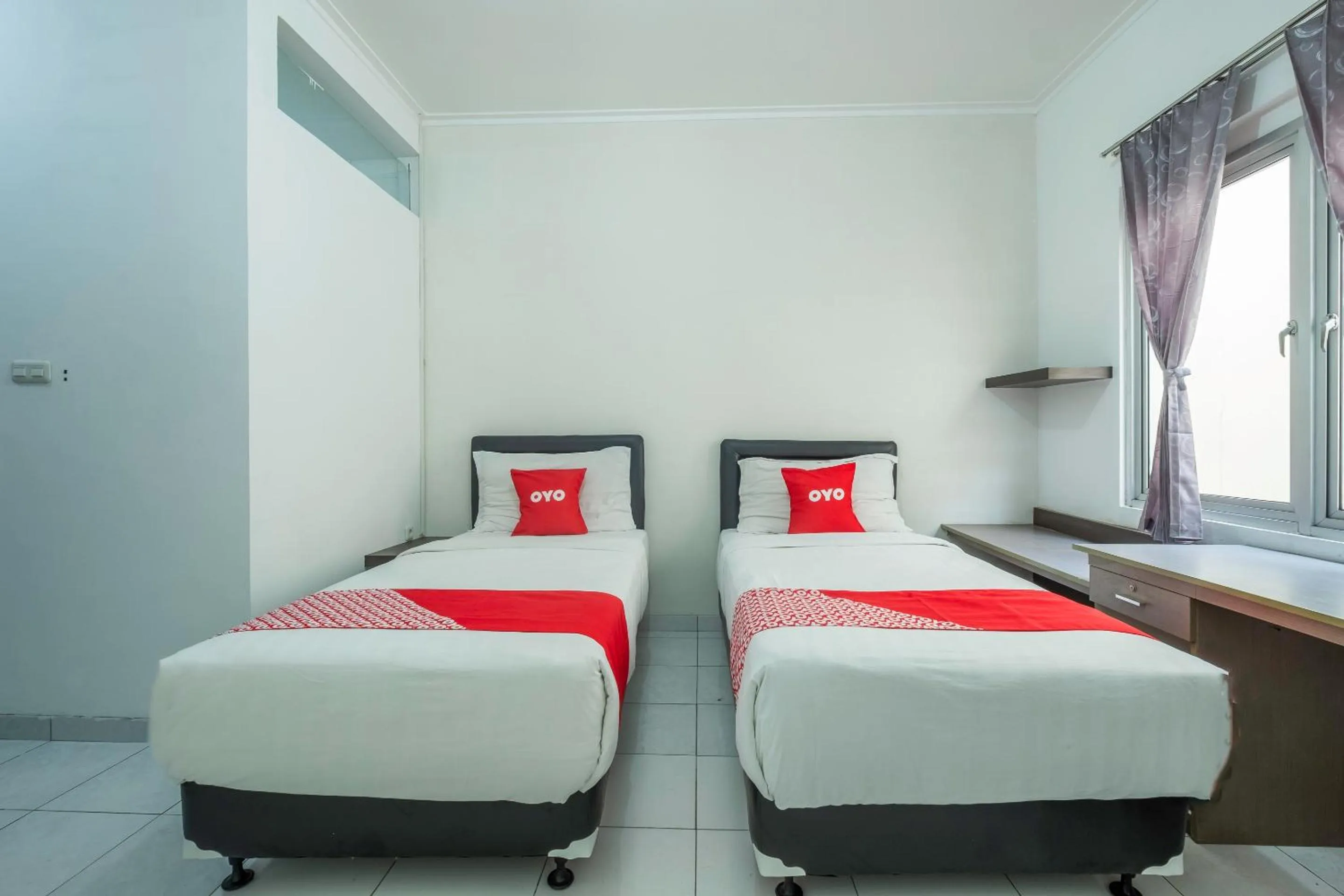 Bedroom in OYO 1876 Fortuna Residence