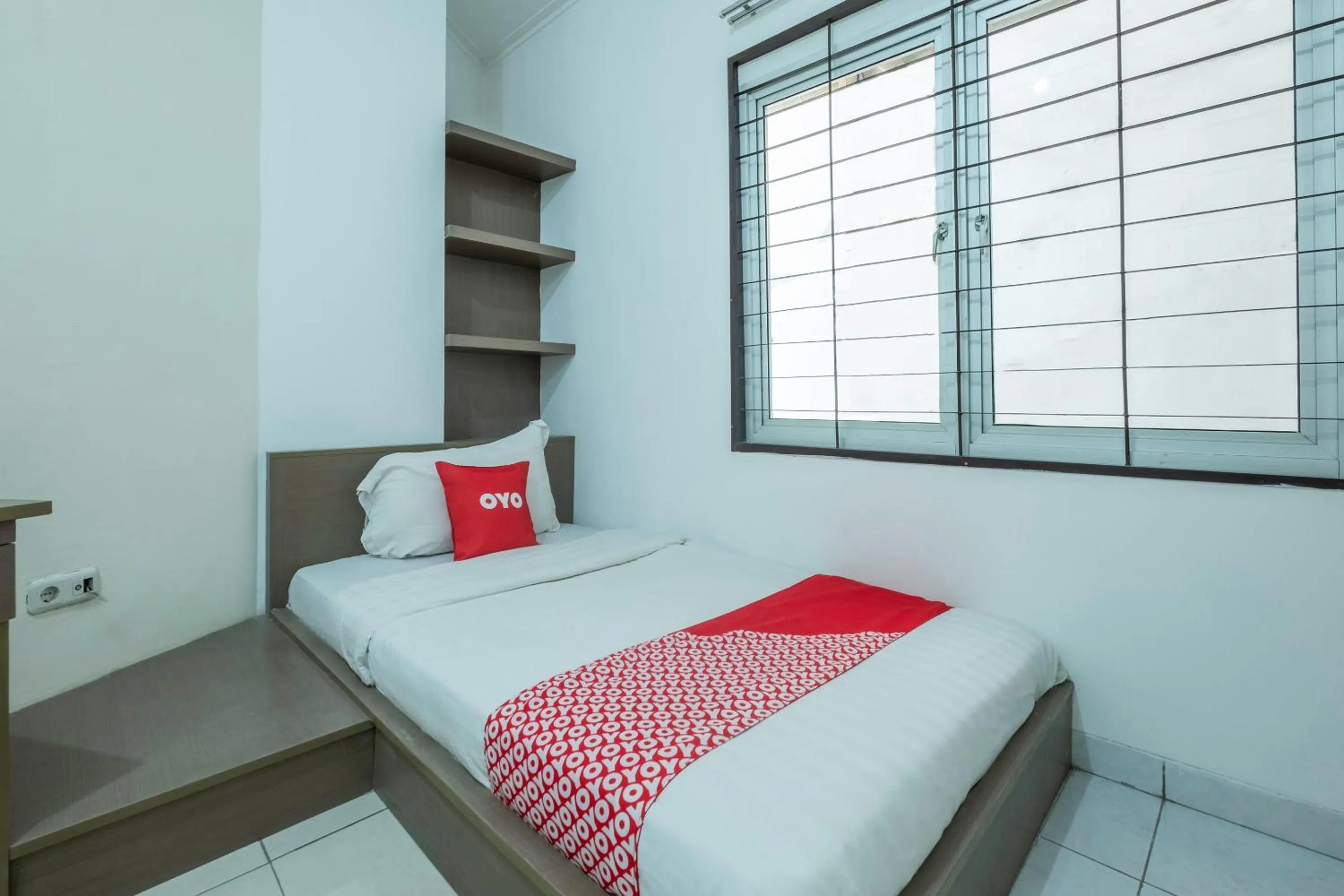 Bedroom in OYO 1876 Fortuna Residence