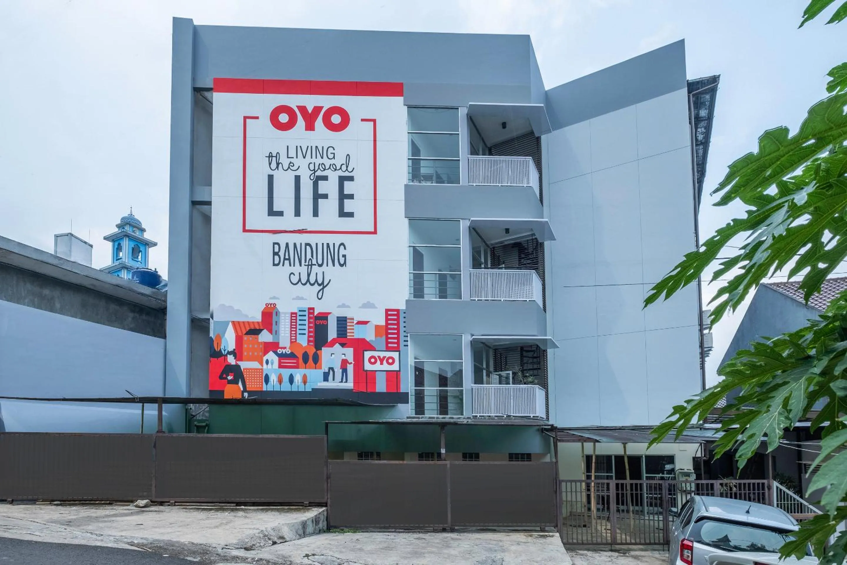Property Building in OYO 1876 Fortuna Residence