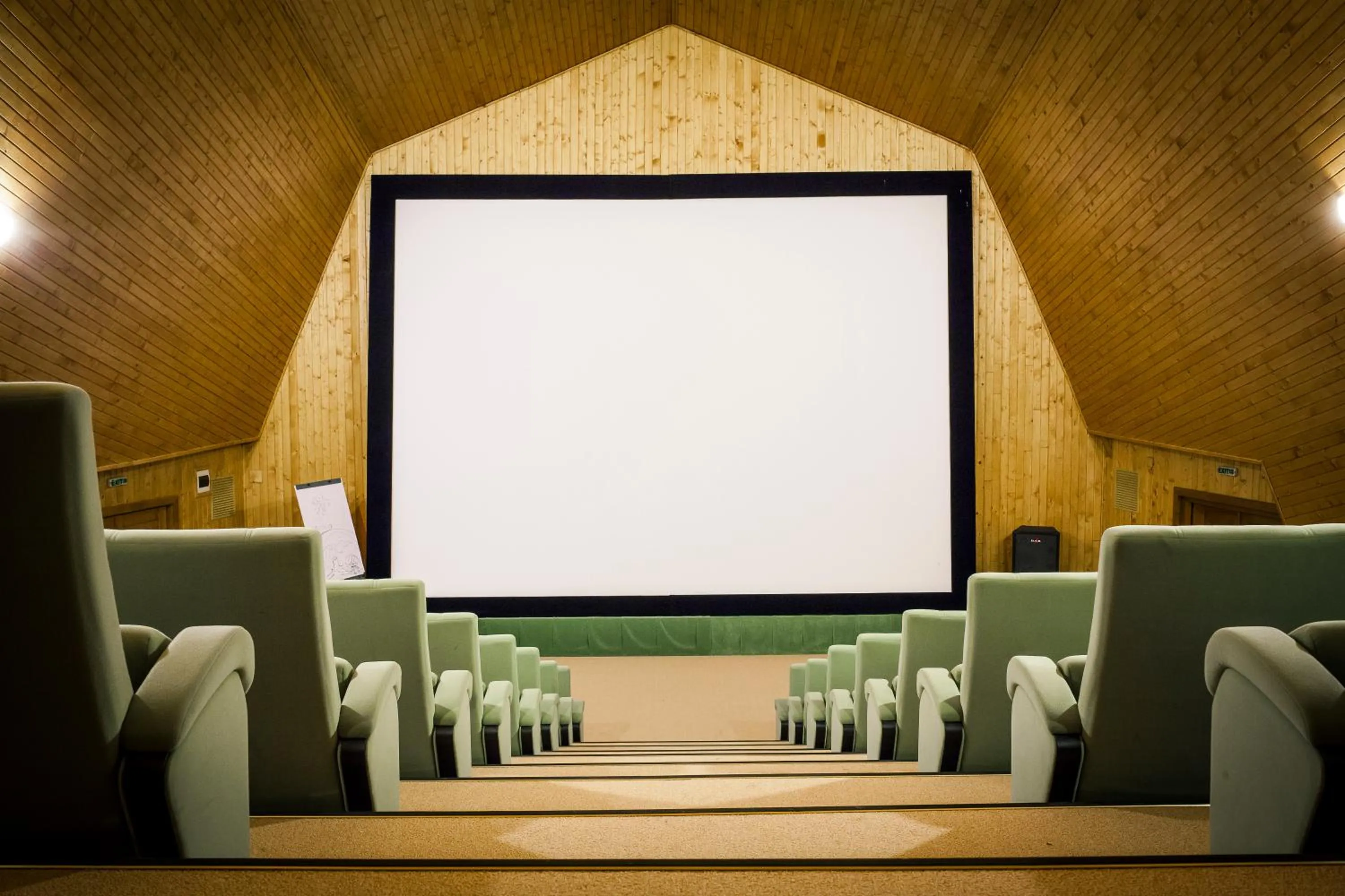 Business facilities in Green Village Resort