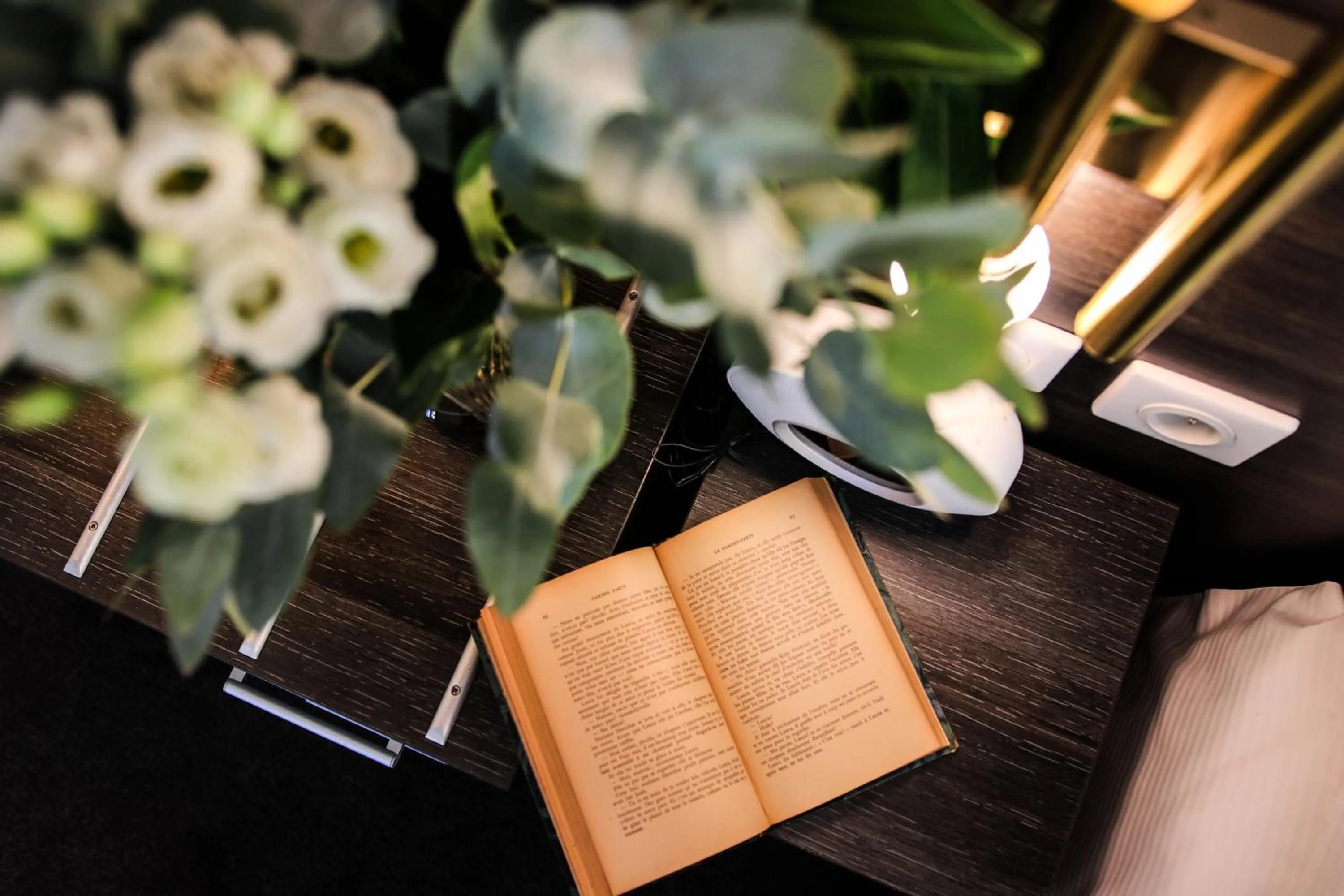 Decorative detail in Hôtel Le G (ex Le Genève)