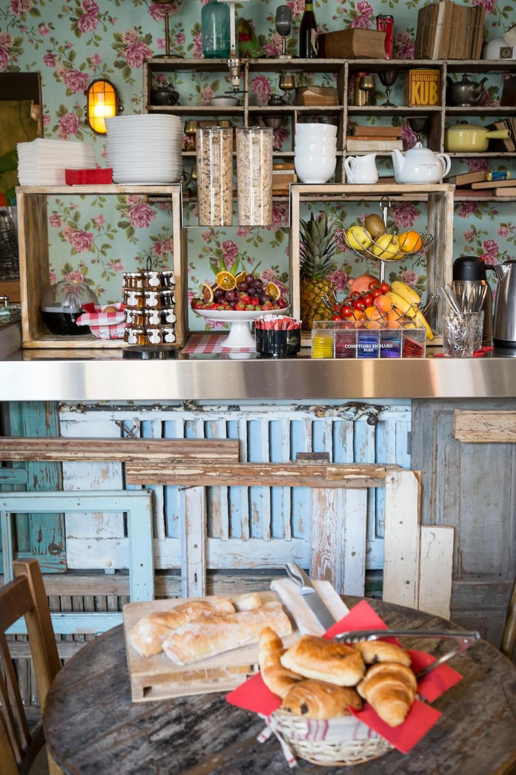 Breakfast in Hôtel Le G (ex Le Genève)