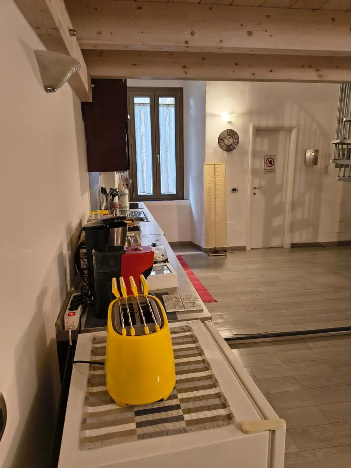 Kitchen or kitchenette in Sesta Strada