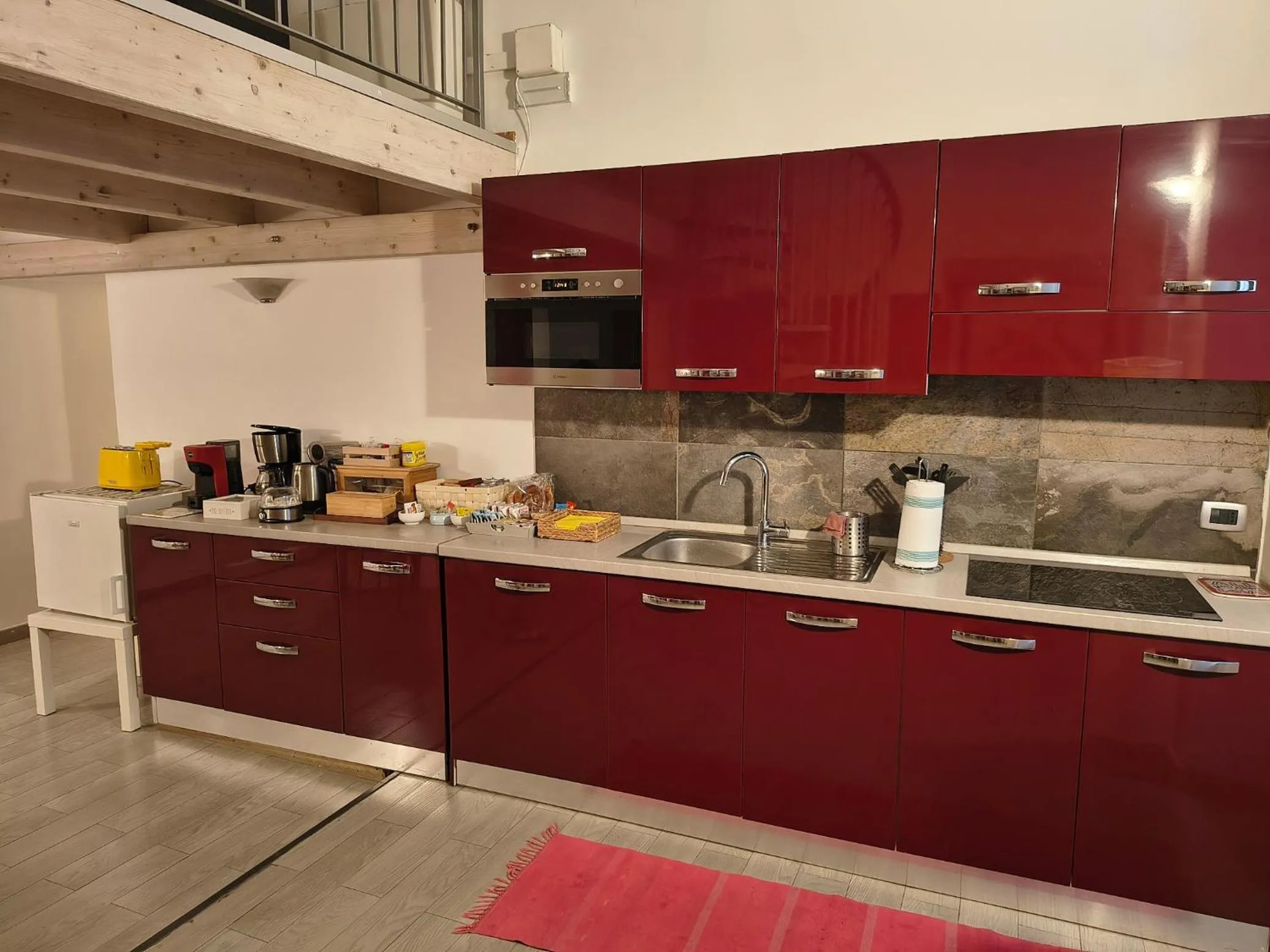 Kitchen or kitchenette in Sesta Strada