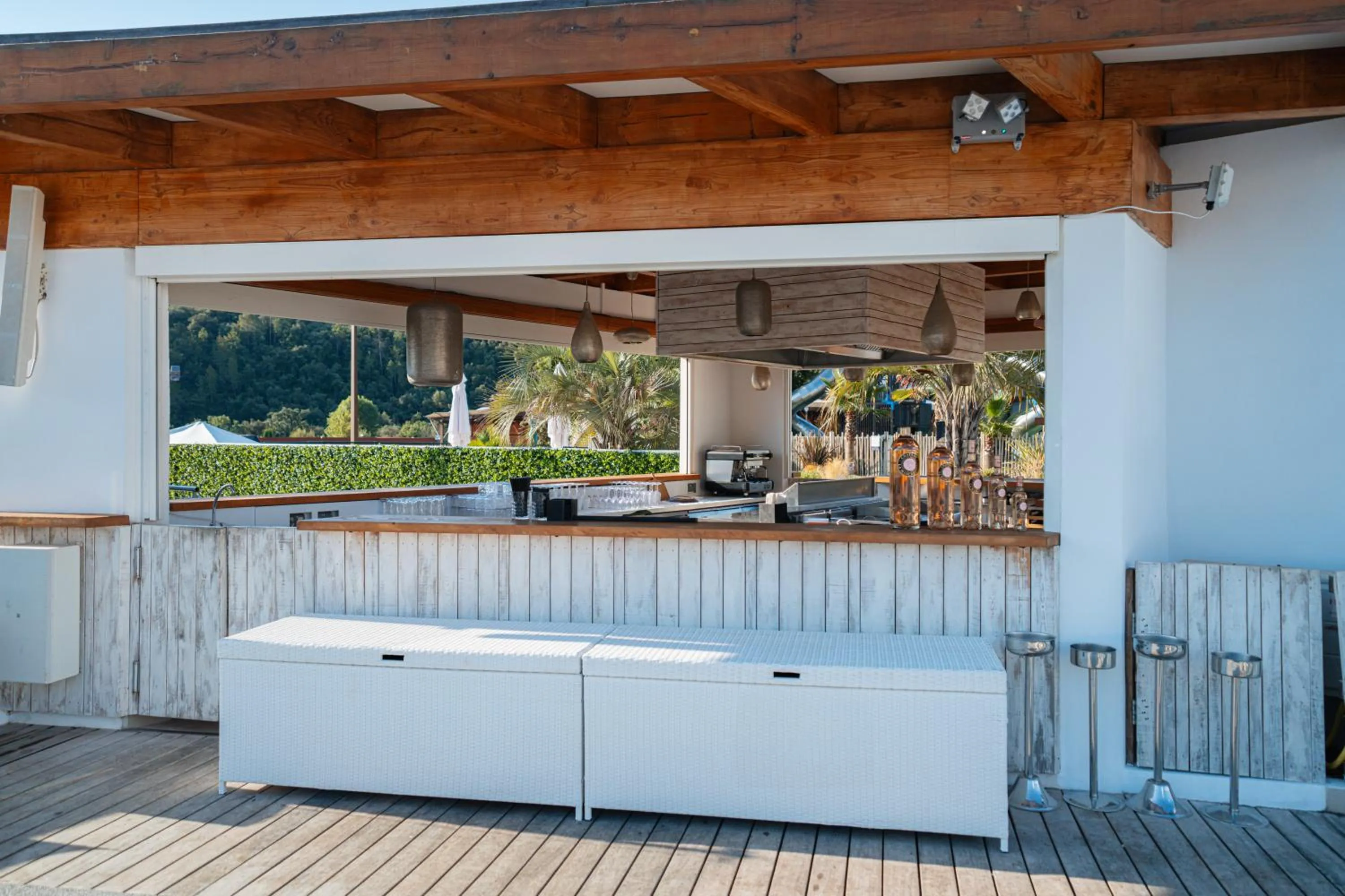 Food and drinks in Mouratoglou Hotel & Resort