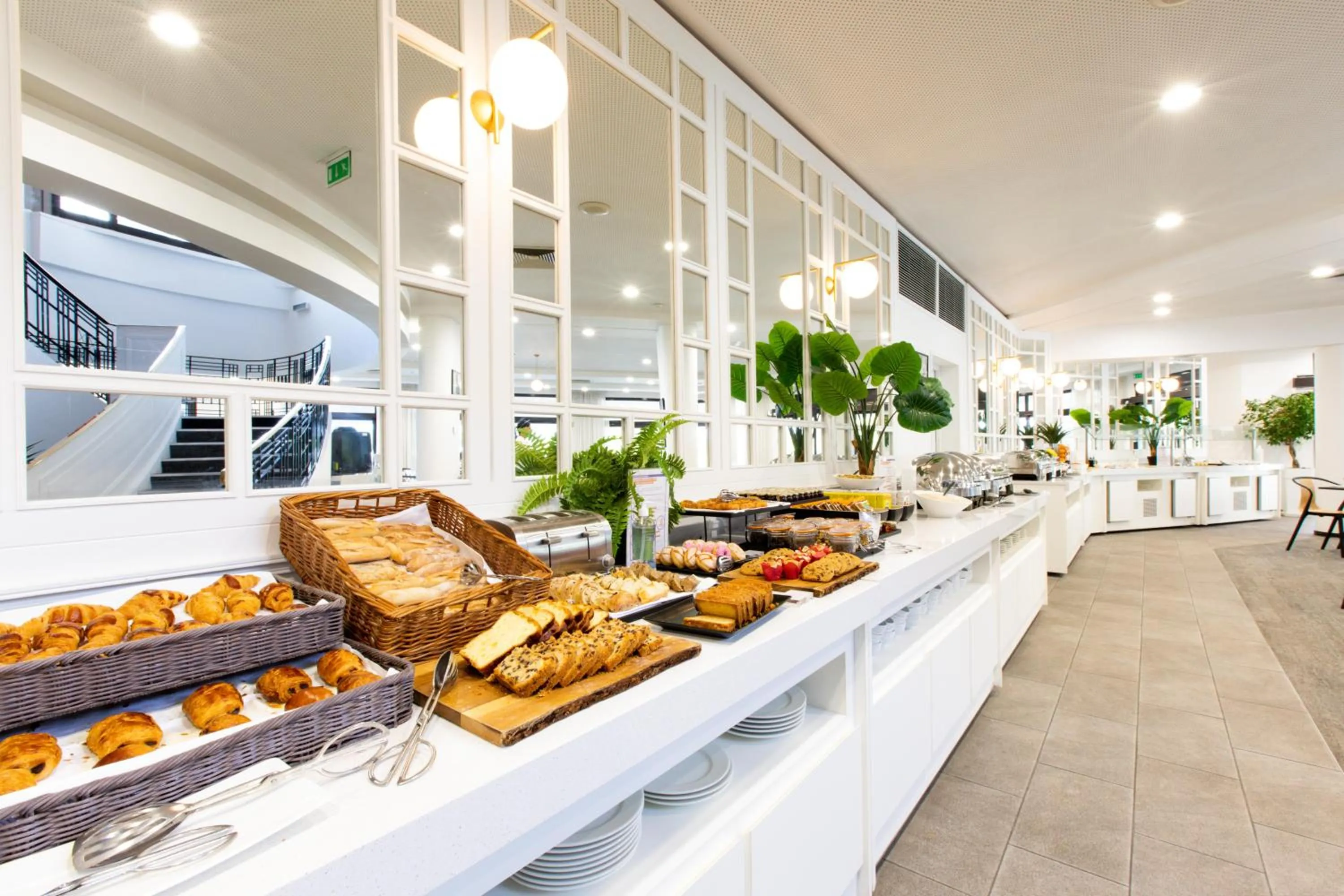 Buffet breakfast in Mouratoglou Hotel & Resort