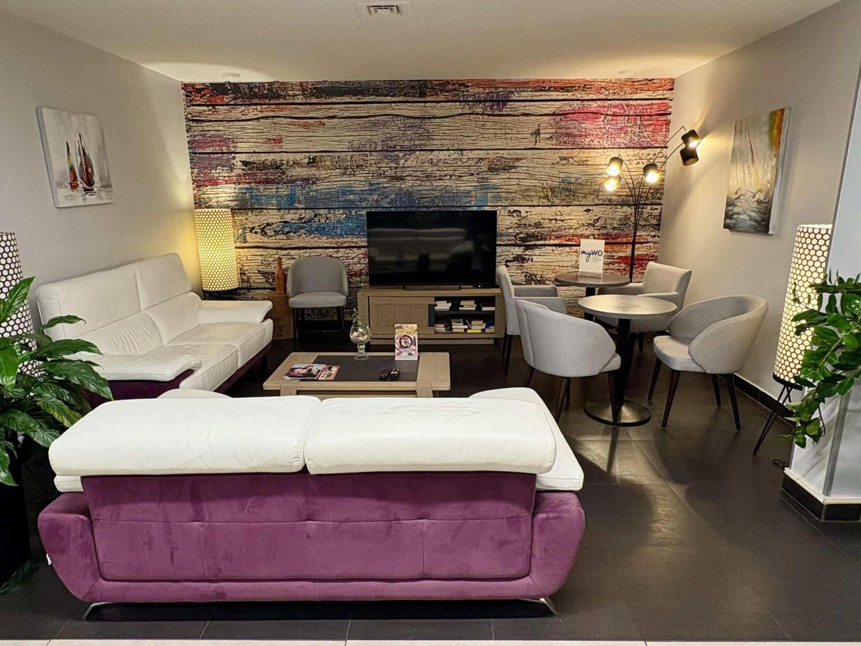 Lobby or reception, Bed in Best Western Plus Hotel Canet-Plage