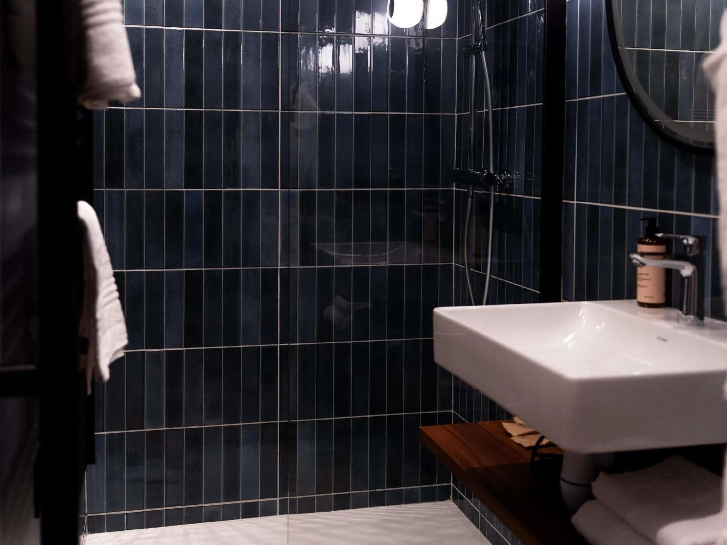 Bedroom in Mercure Paris Tour Eiffel Pont Mirabeau