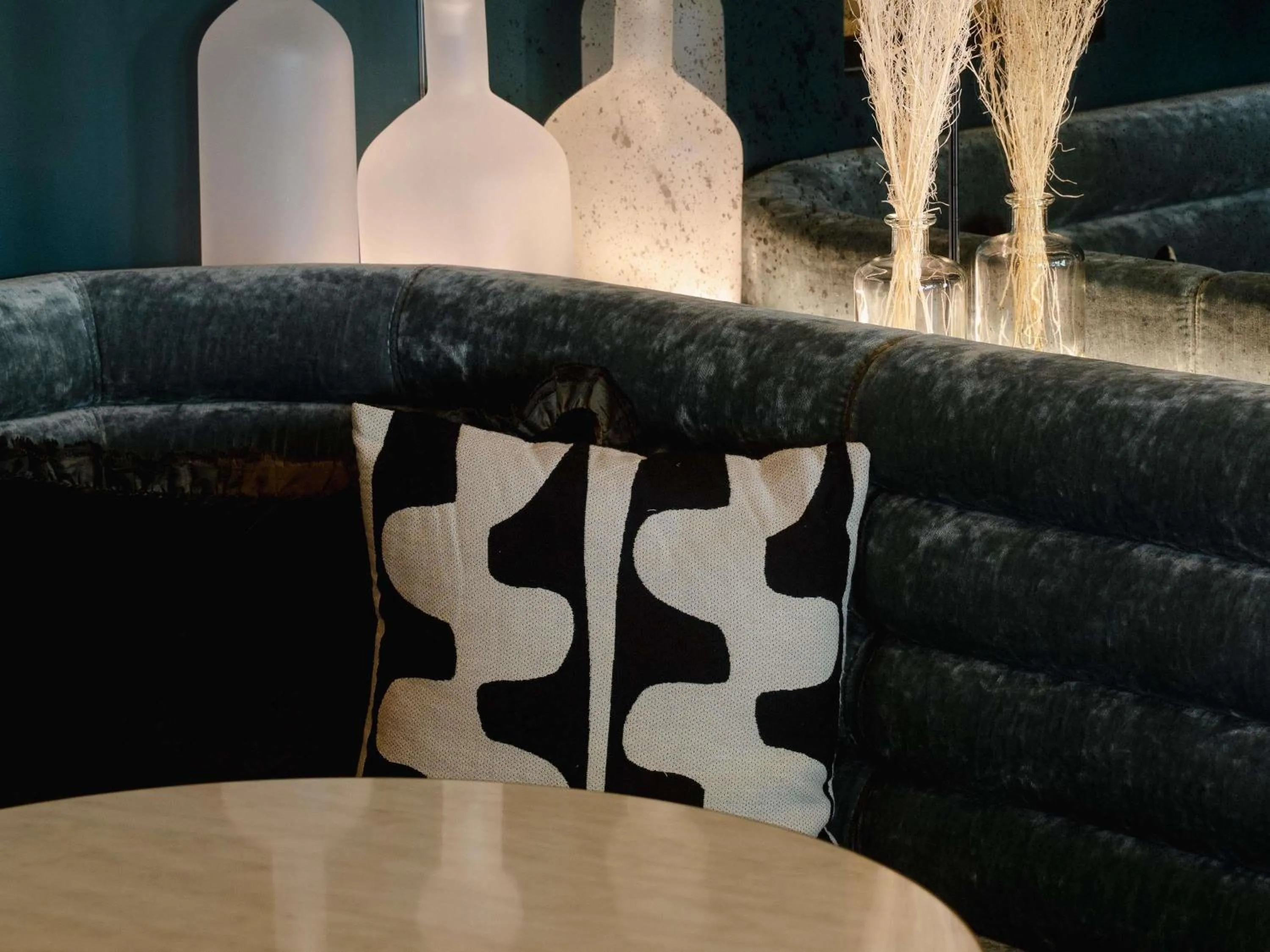 Lounge or bar in Mercure Paris Tour Eiffel Pont Mirabeau