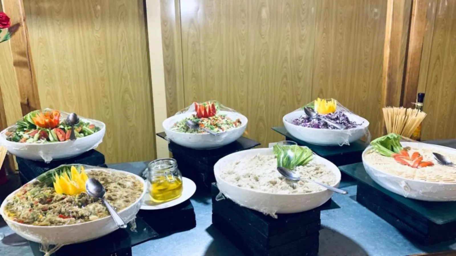 Food and drinks in Al Sultana Luxury Camp