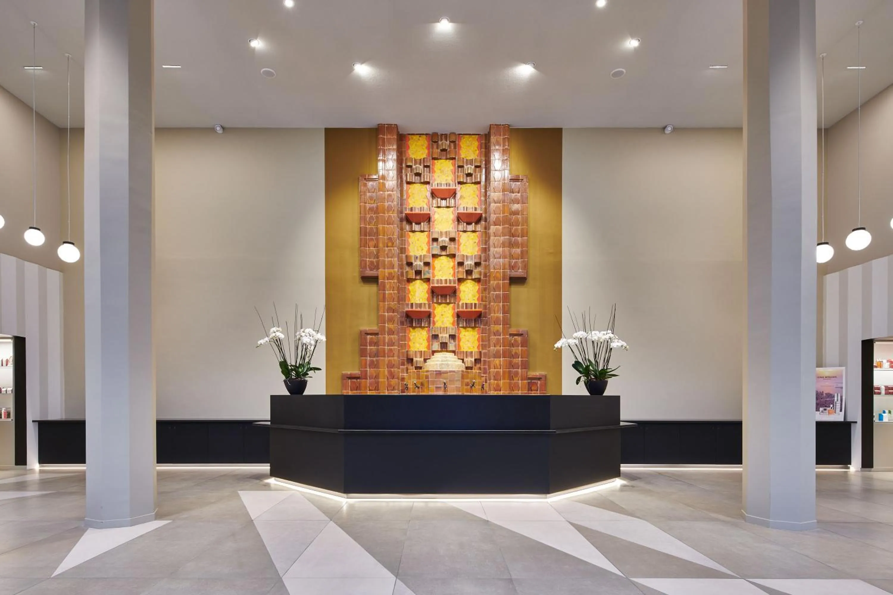 Spa and wellness centre/facilities in Hotel & Spa Vacances Bleues Le Splendid