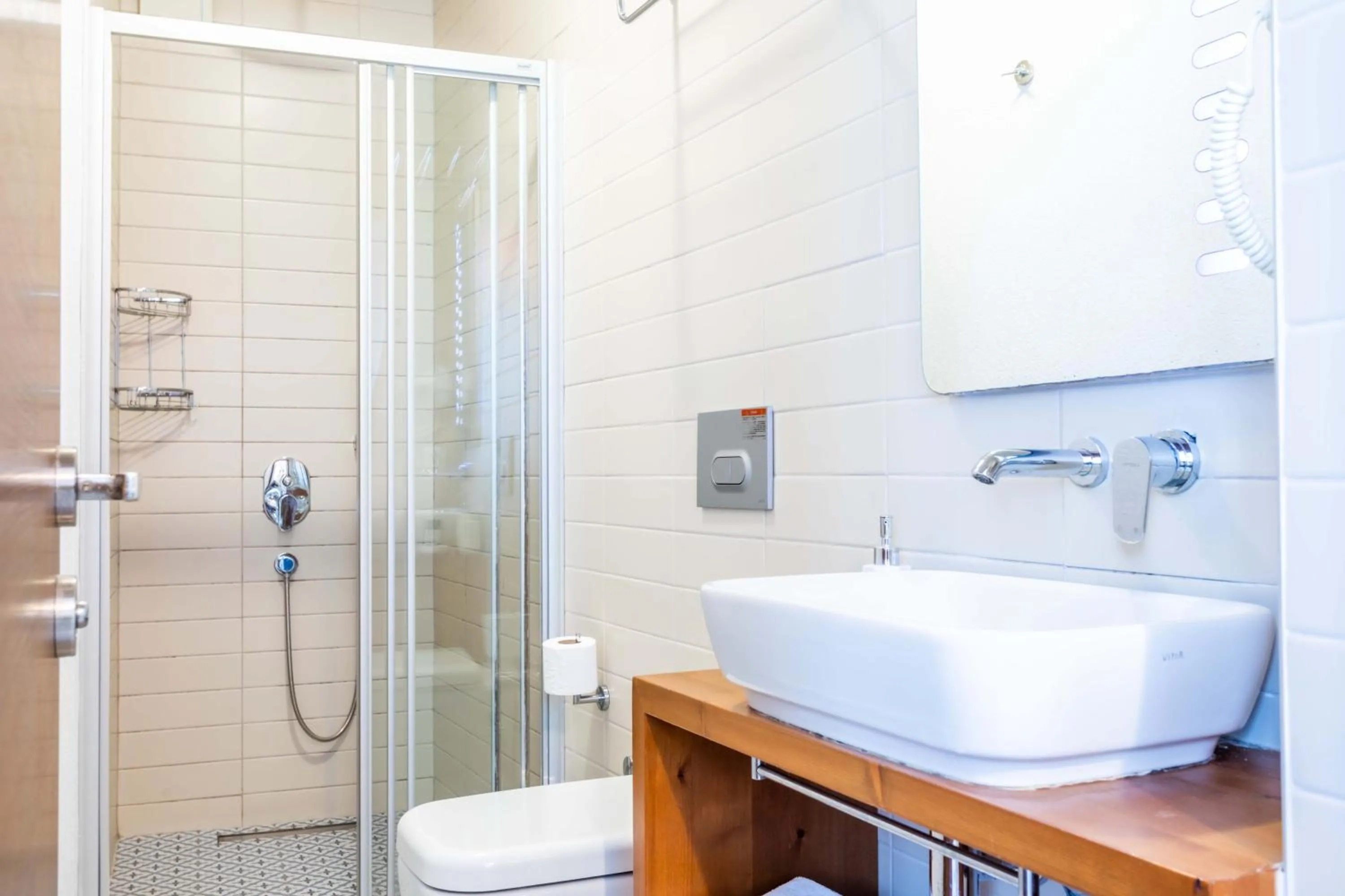 Bathroom in Mare Nostrum