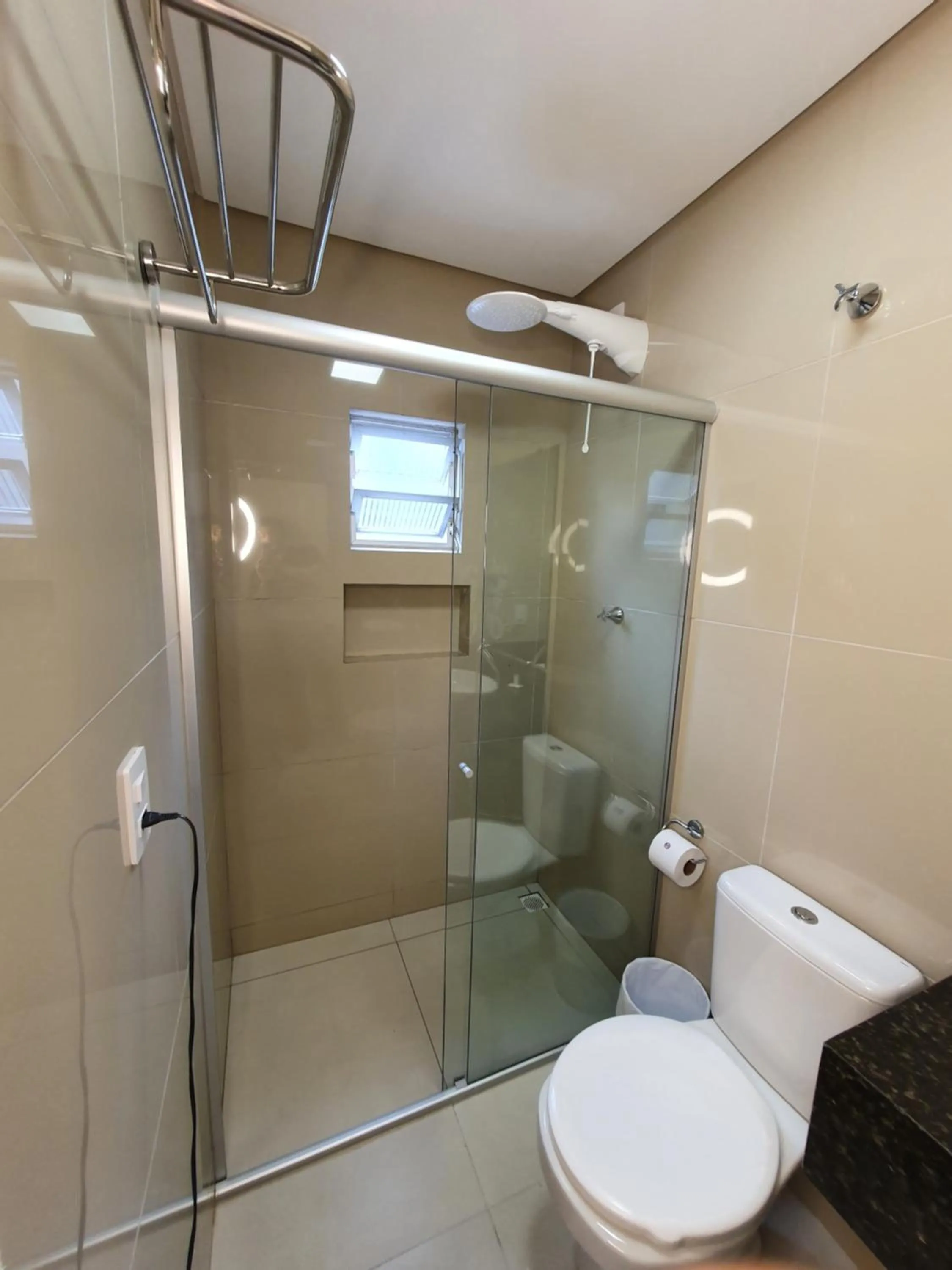 Shower in Avenida Palace Hotel