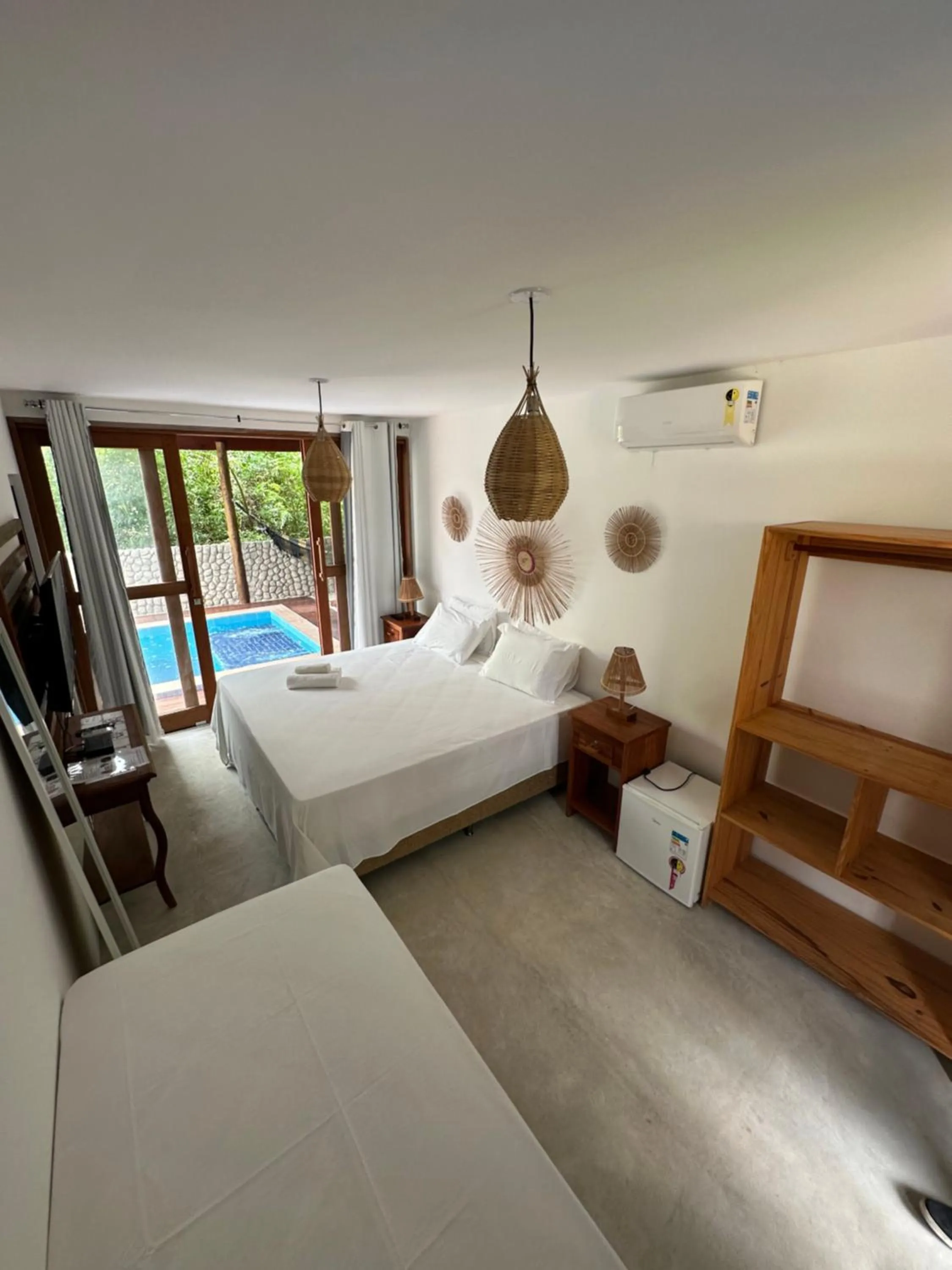 Bedroom, Bed in Vila do Coco - Milagres AL