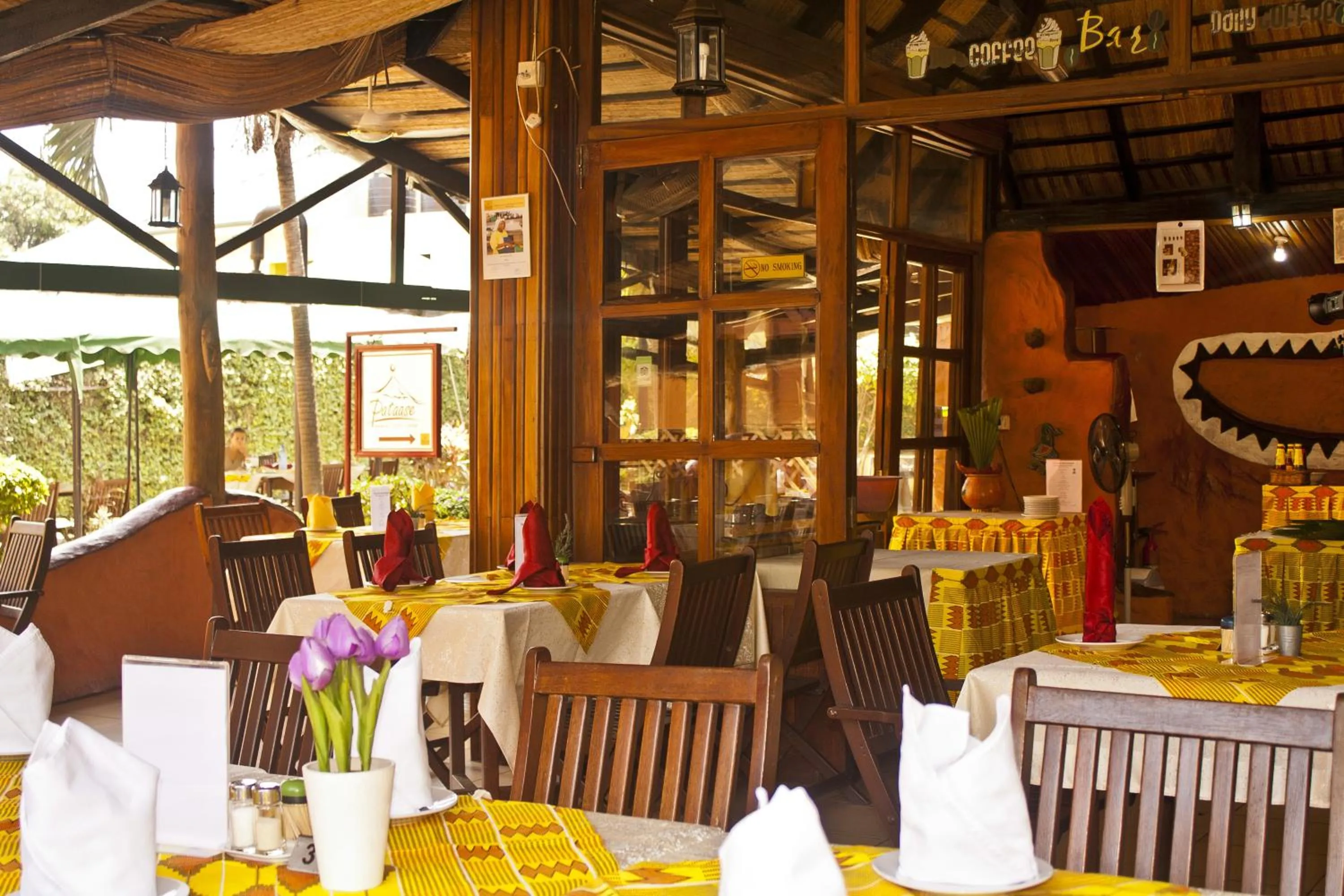 Restaurant/places to eat in Paloma Hotel Ring Road