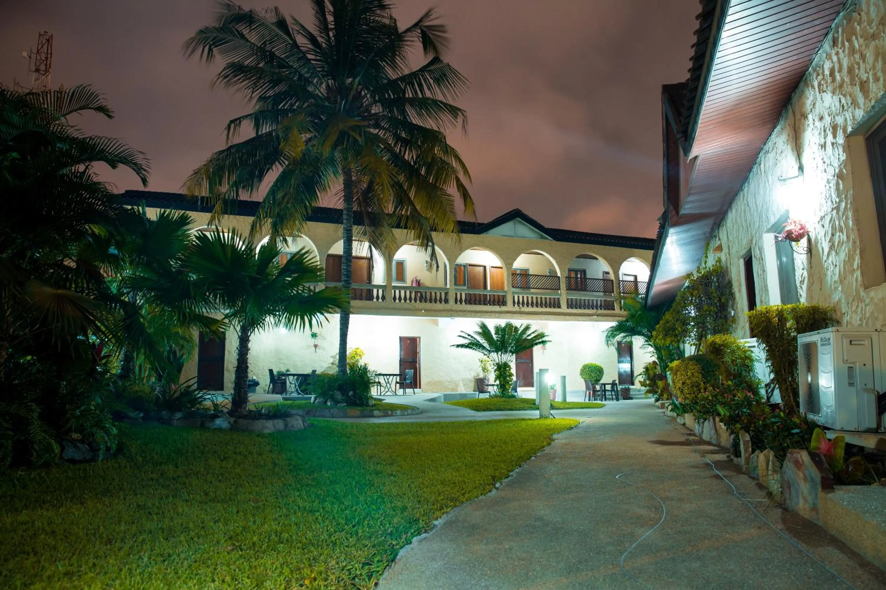 Paloma Hotel Ring Road