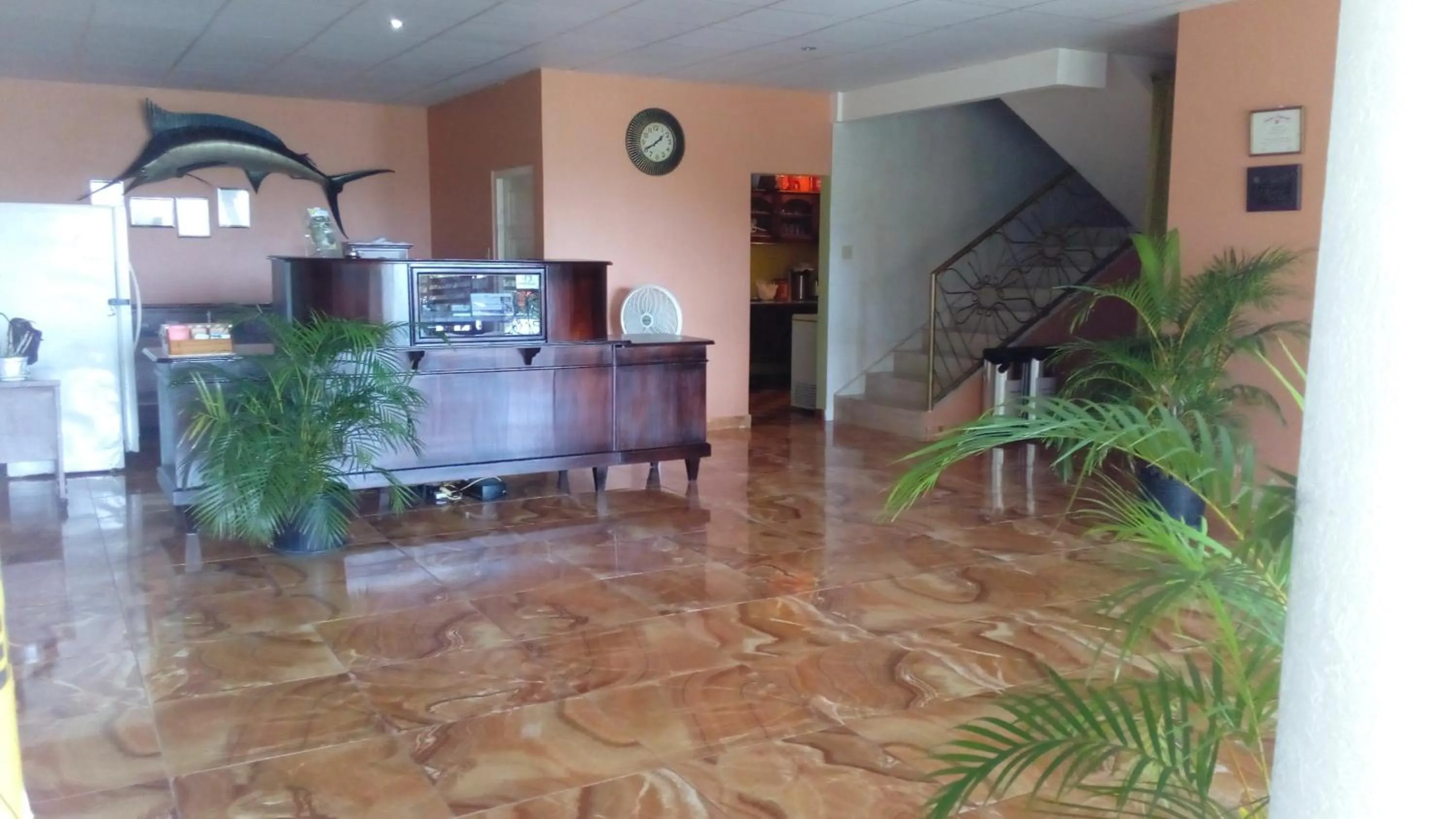 Palm Bay Guest House & Restaurant
