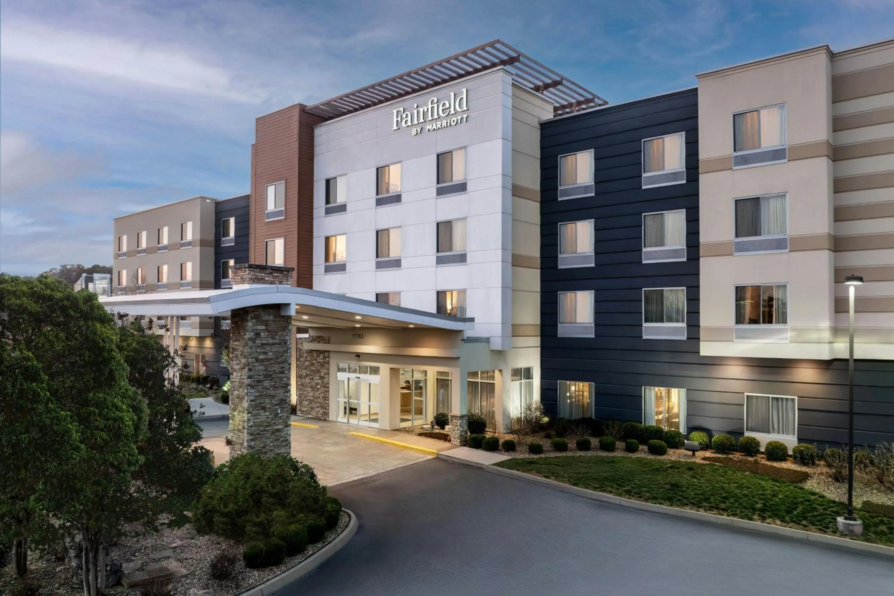 Property building in Fairfield by Marriott Inn & Suites Knoxville Turkey Creek