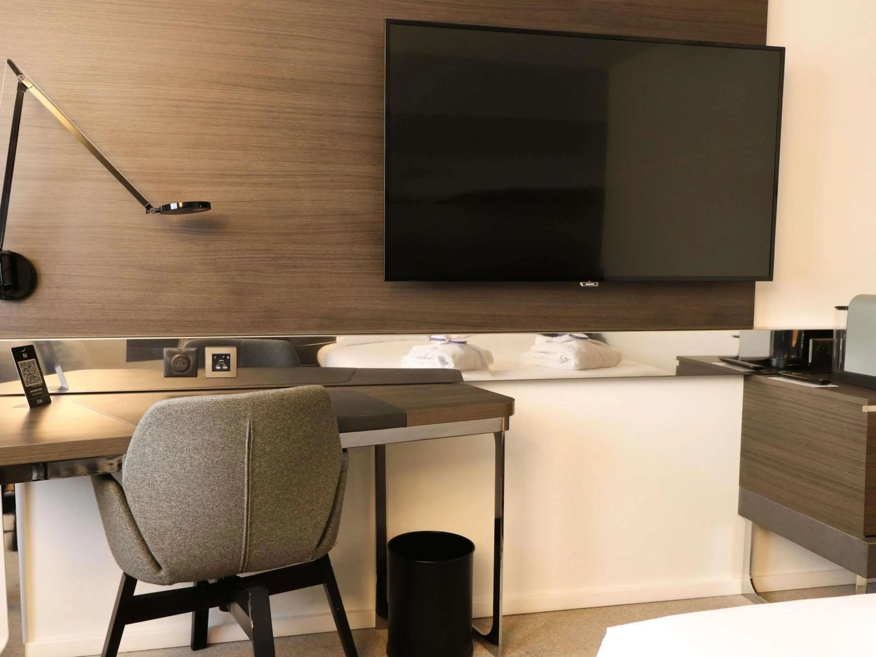 Bedroom in Novotel Limoges Le Lac