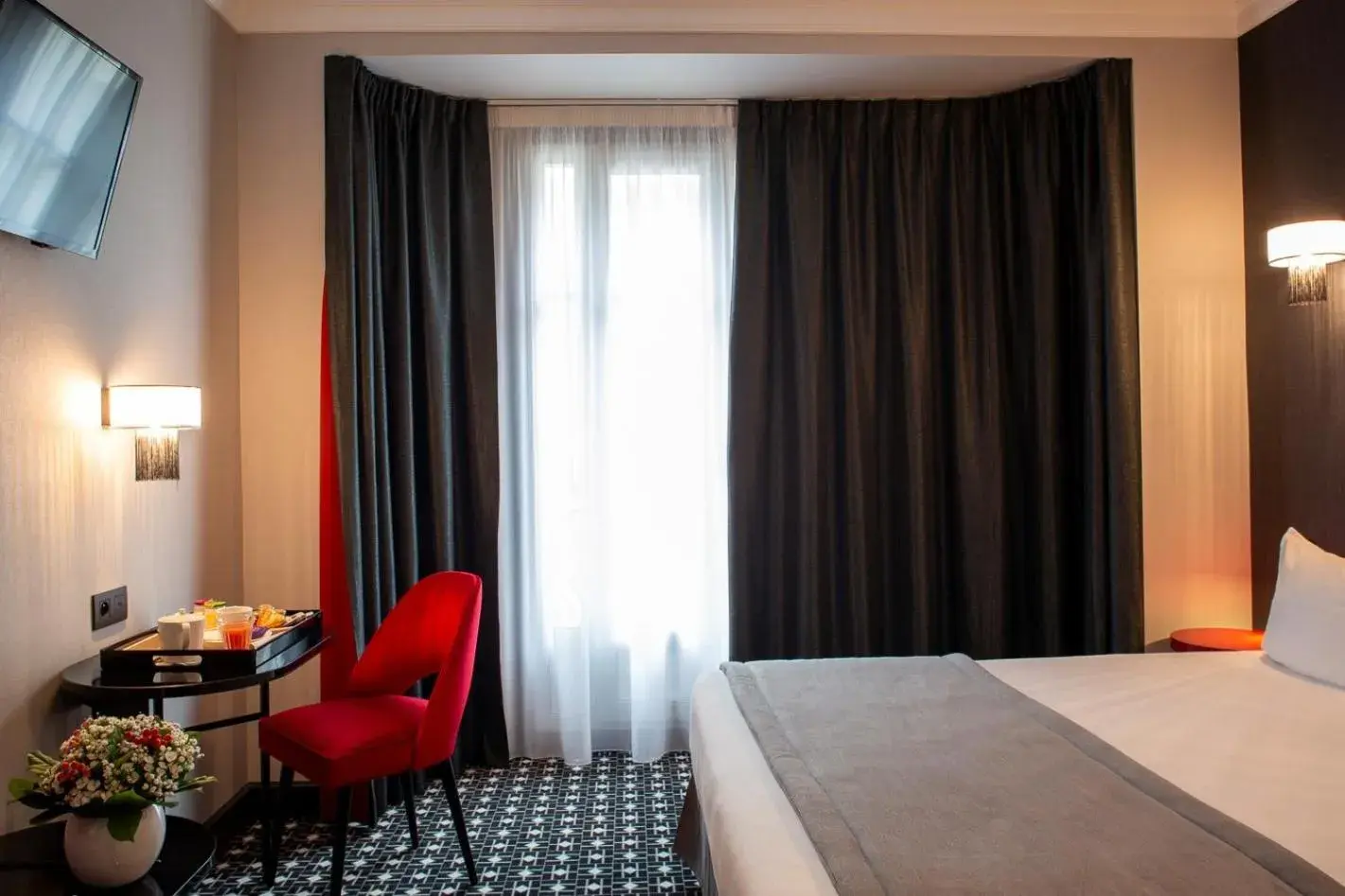 Club Double or Twin Room in Lenox Montparnasse Club Double or Twin Room in Lenox Montparnasse