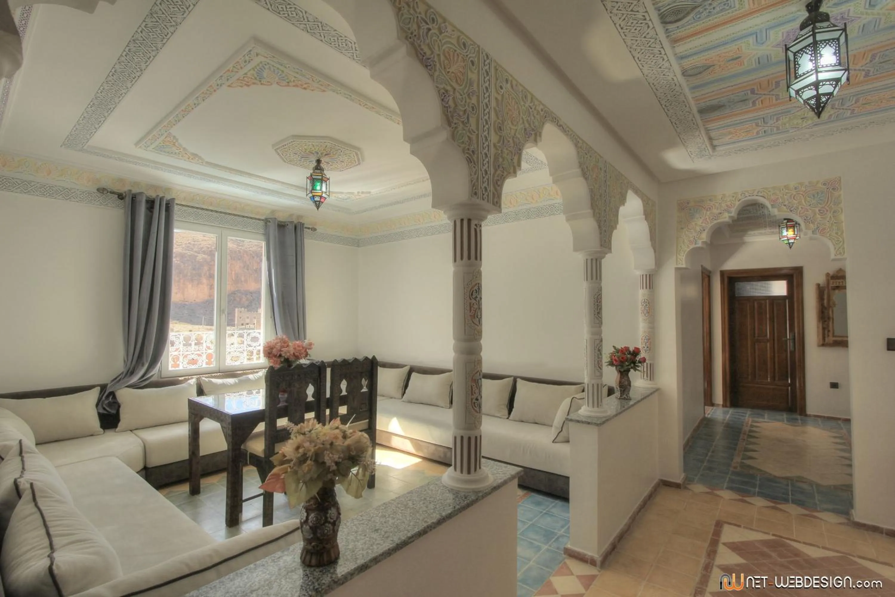 Lounge or bar in Hotel New Mars Dades