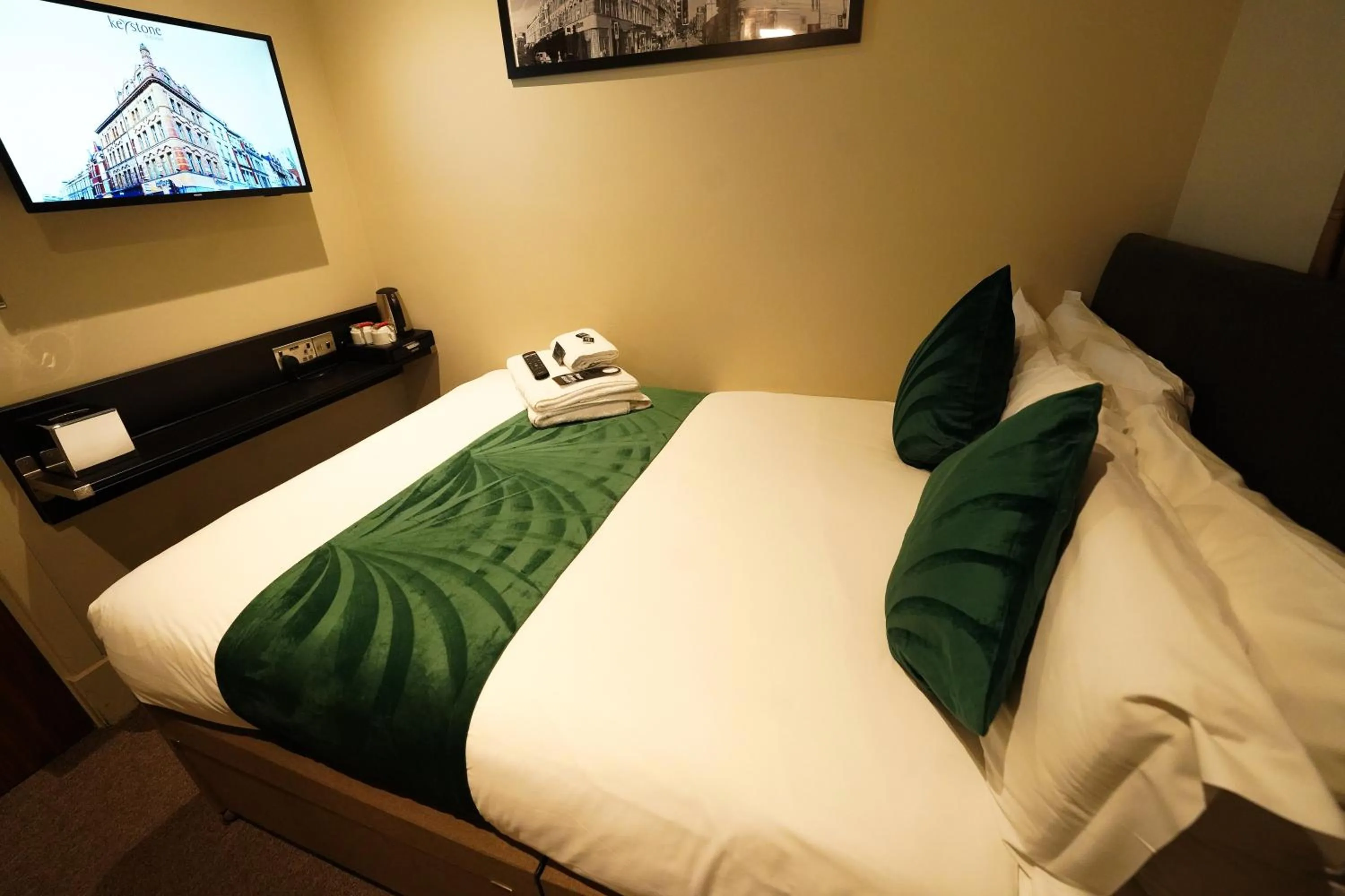 Bed in Keystone House