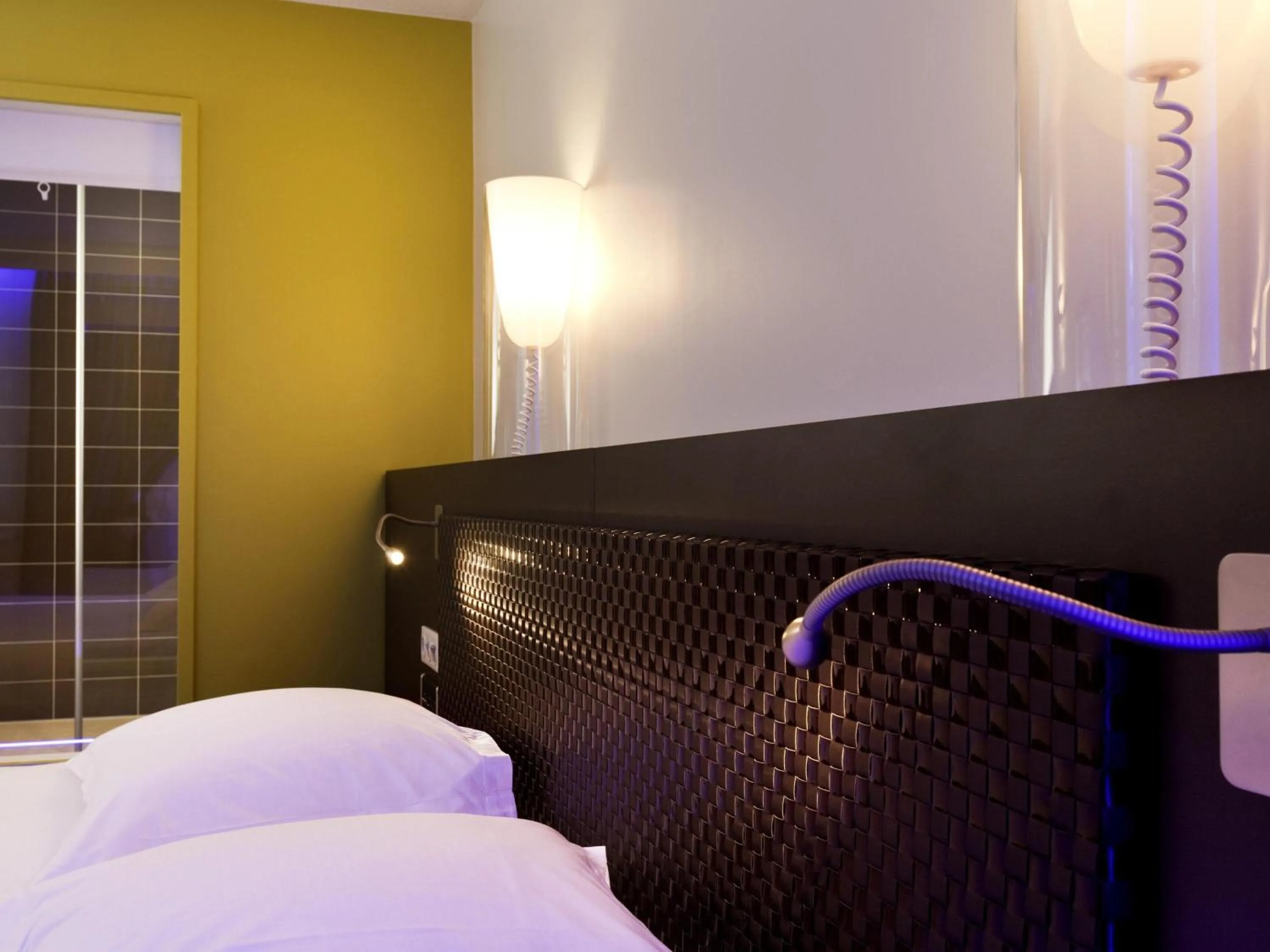 Bedroom, Bed in ibis Styles Lorient Caudan