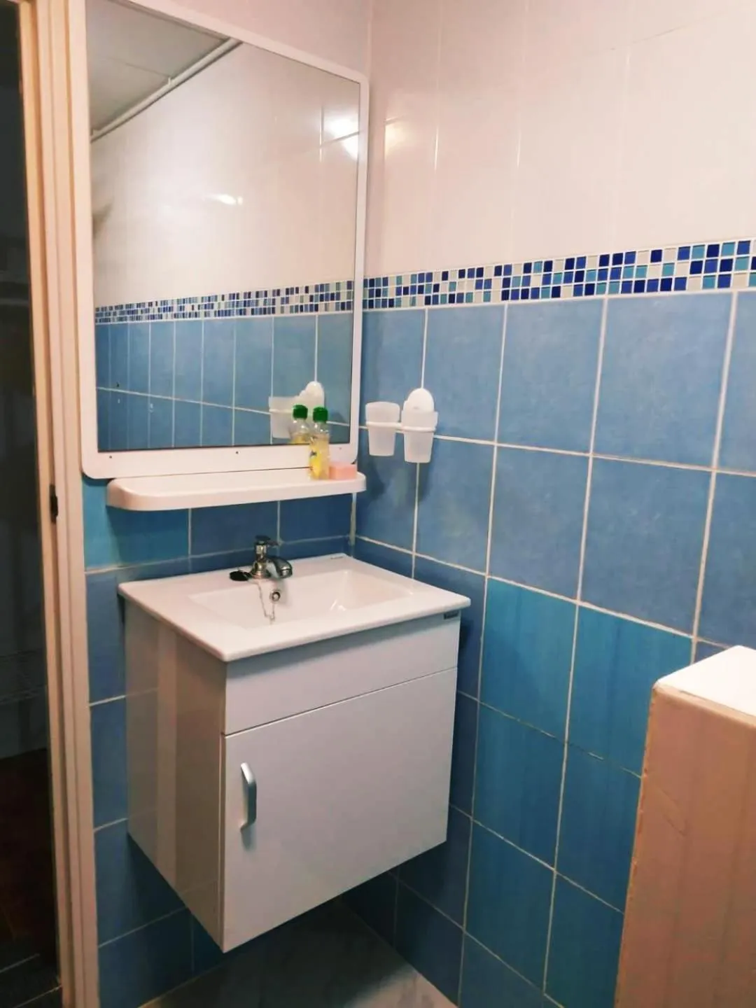 Bathroom in Acozyposhtel