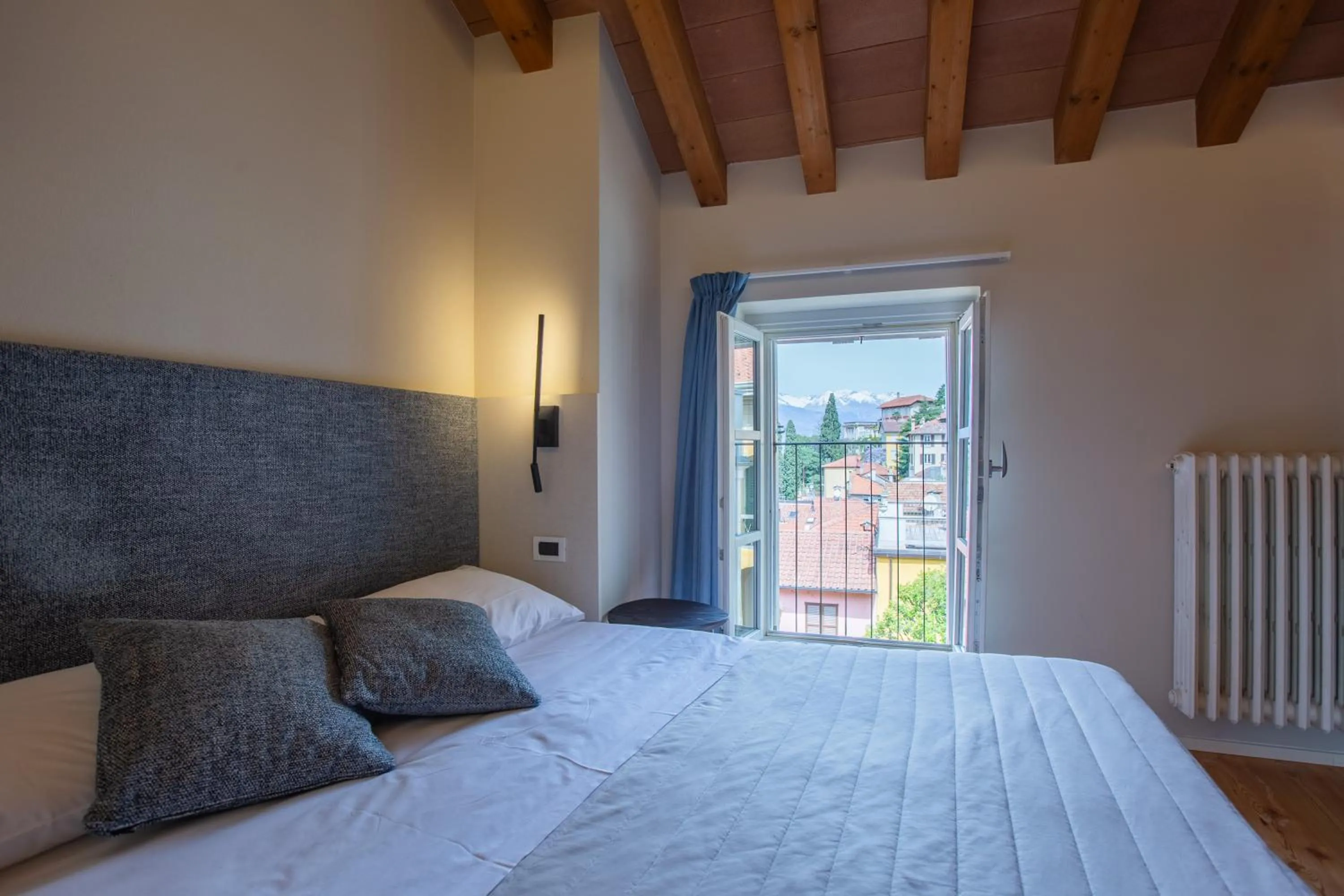 Bed in Albergo Del Sole