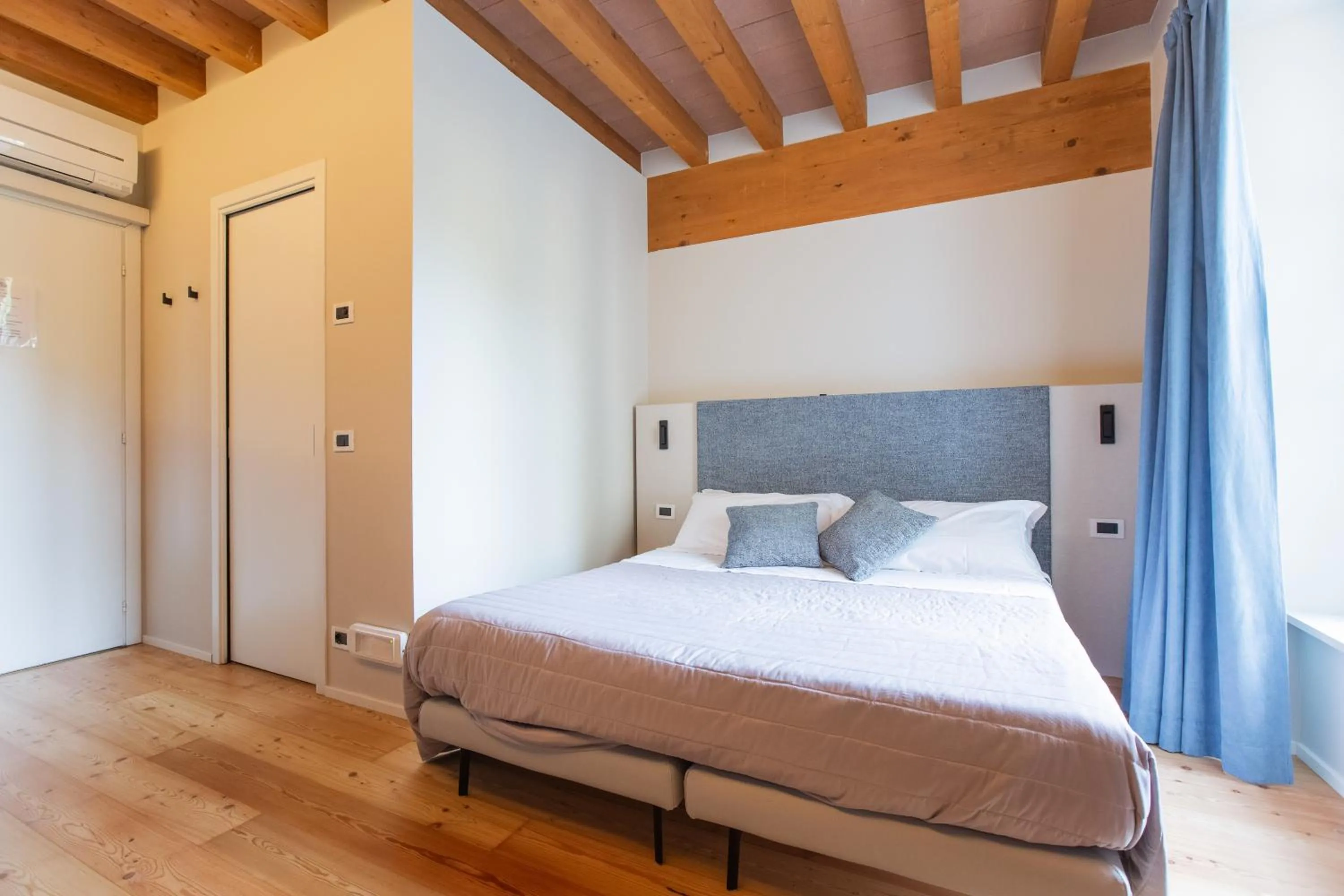 Bed in Albergo Del Sole