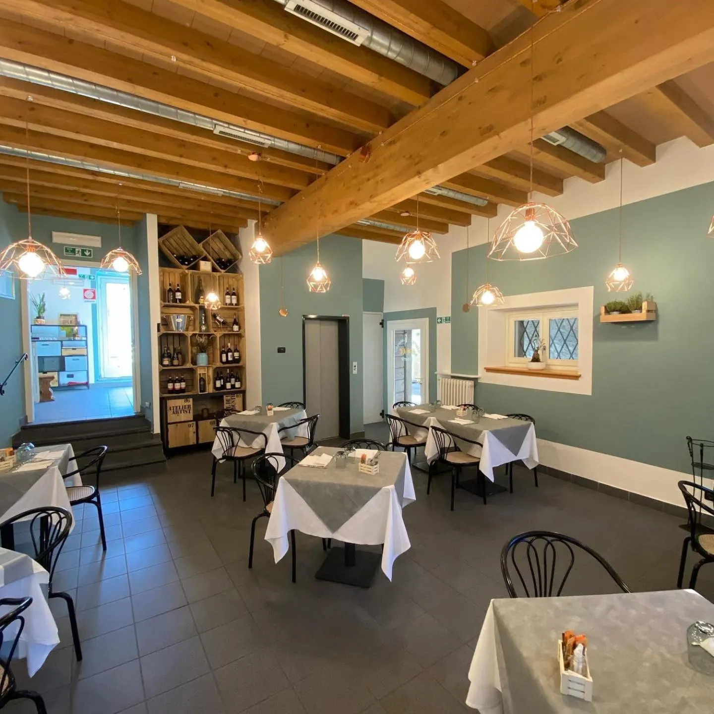 Restaurant/places to eat in Albergo Del Sole