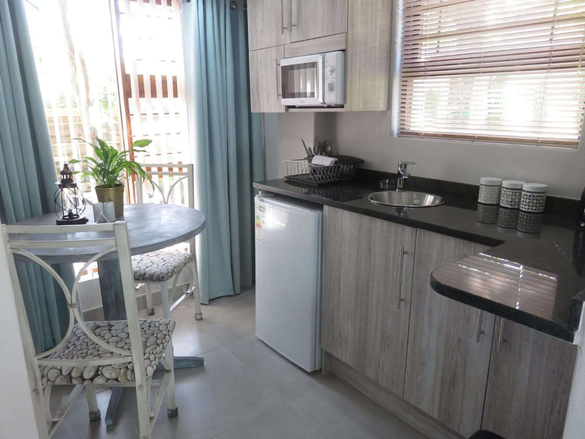 Cul de Sac - Accommodation