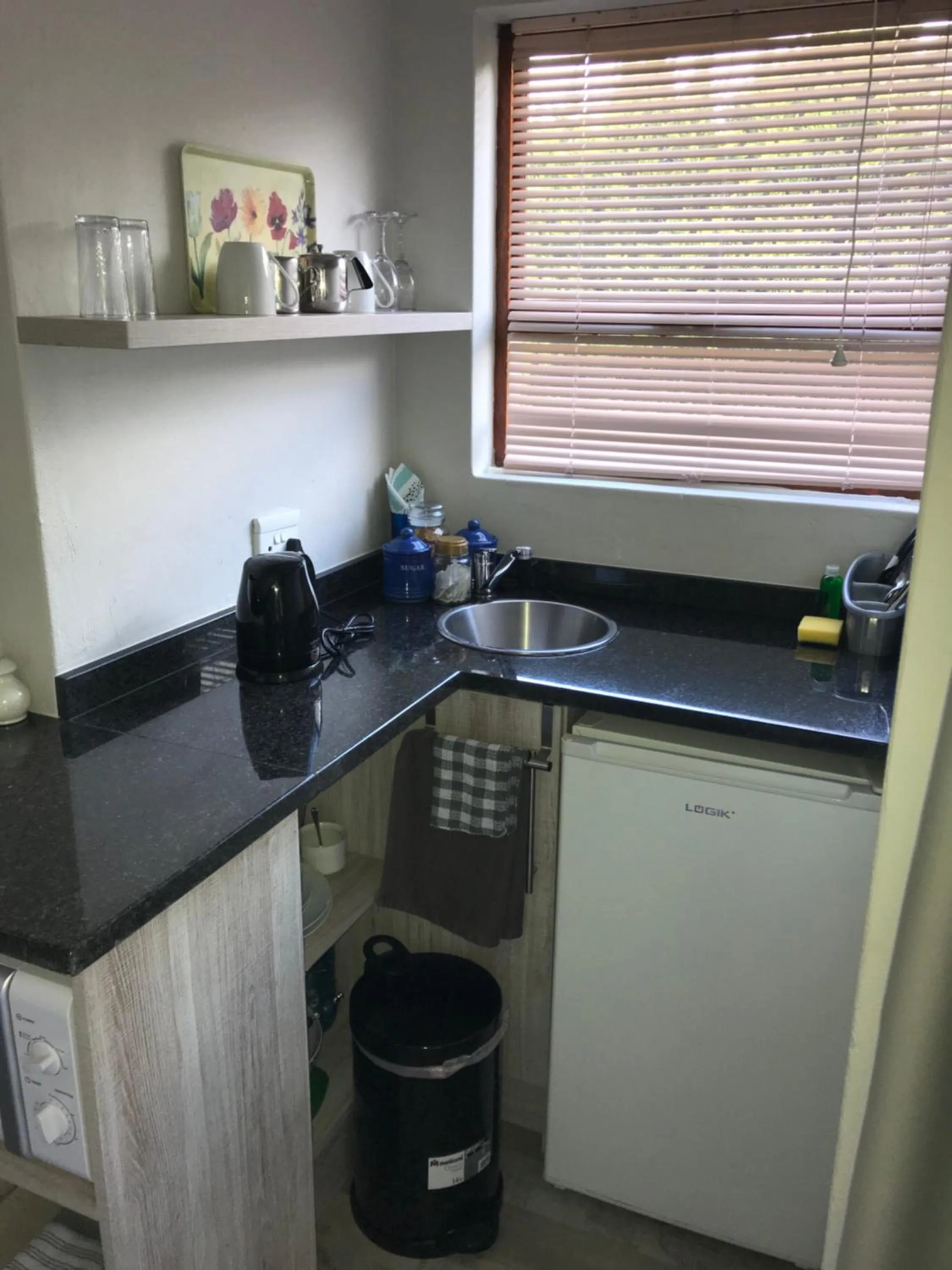 Cul de Sac - Accommodation