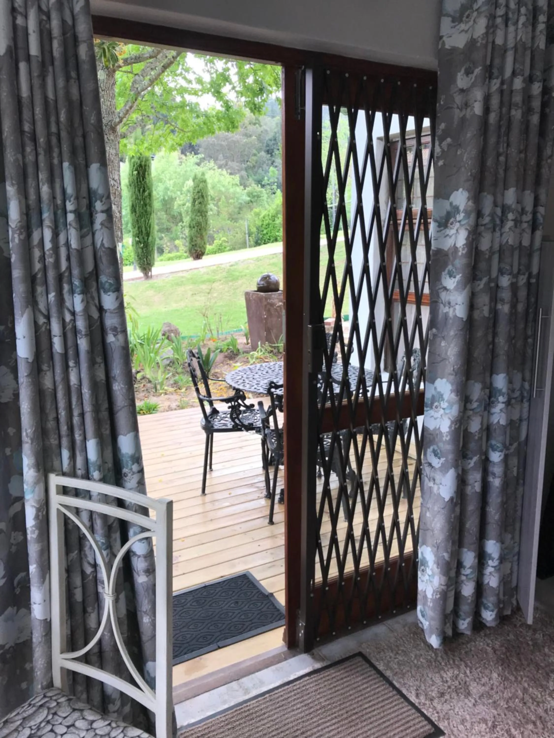 Cul de Sac - Accommodation