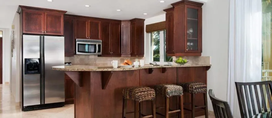 Kitchen or kitchenette in The Tuscany on Grace Bay
