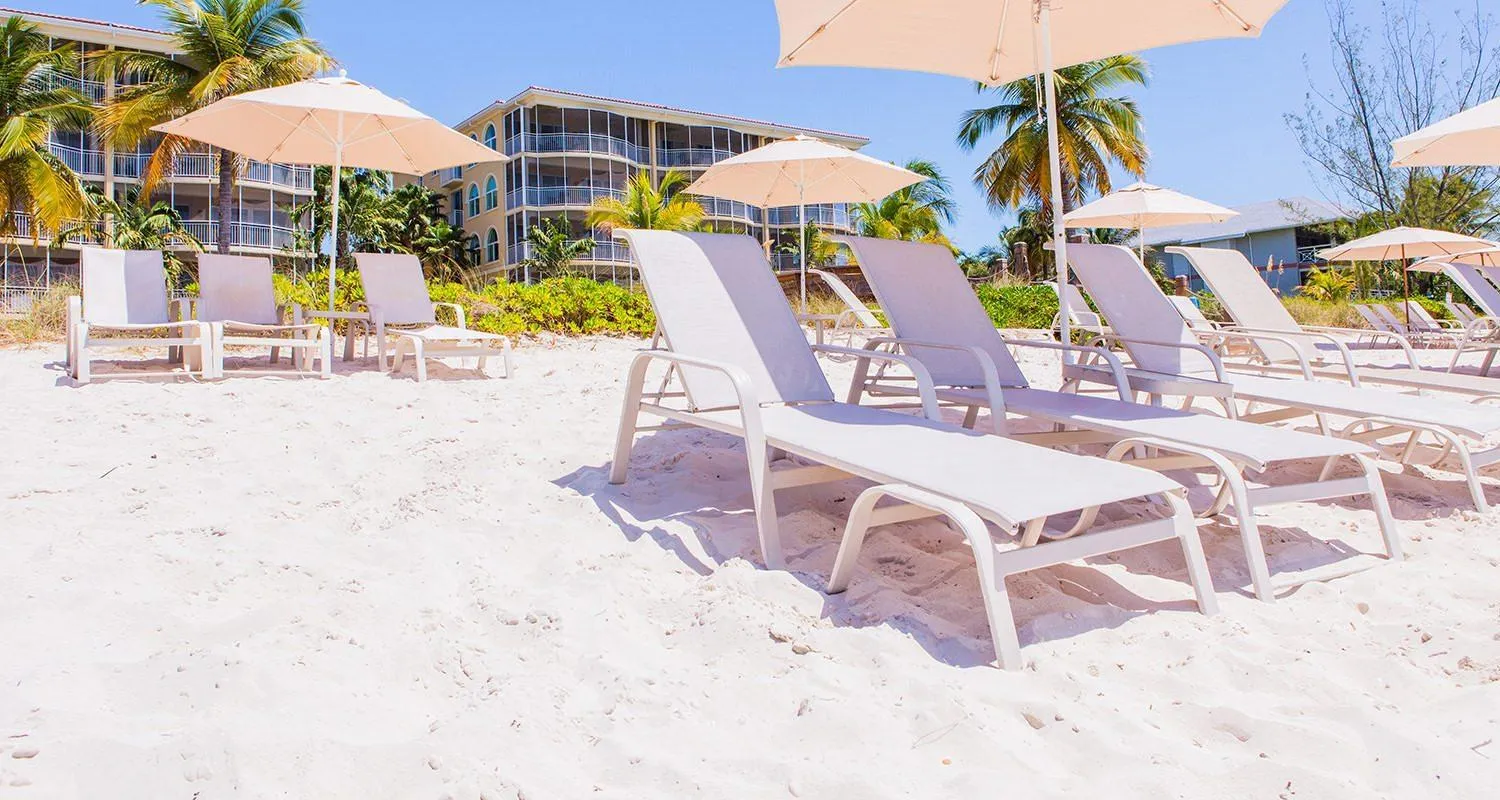 Beach in The Tuscany on Grace Bay