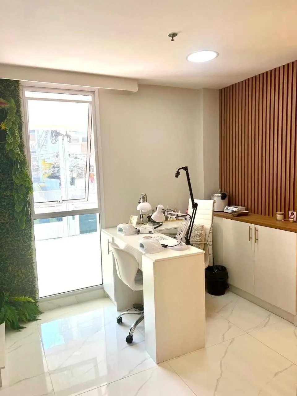 On site in hihome - Mandai Flat