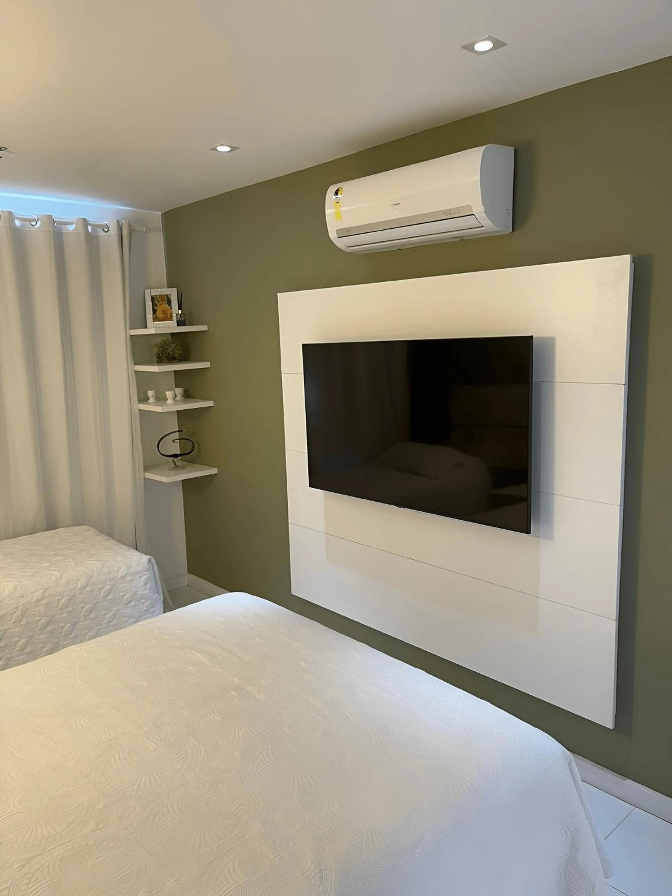 Bedroom, Bed in hihome - Mandai Flat