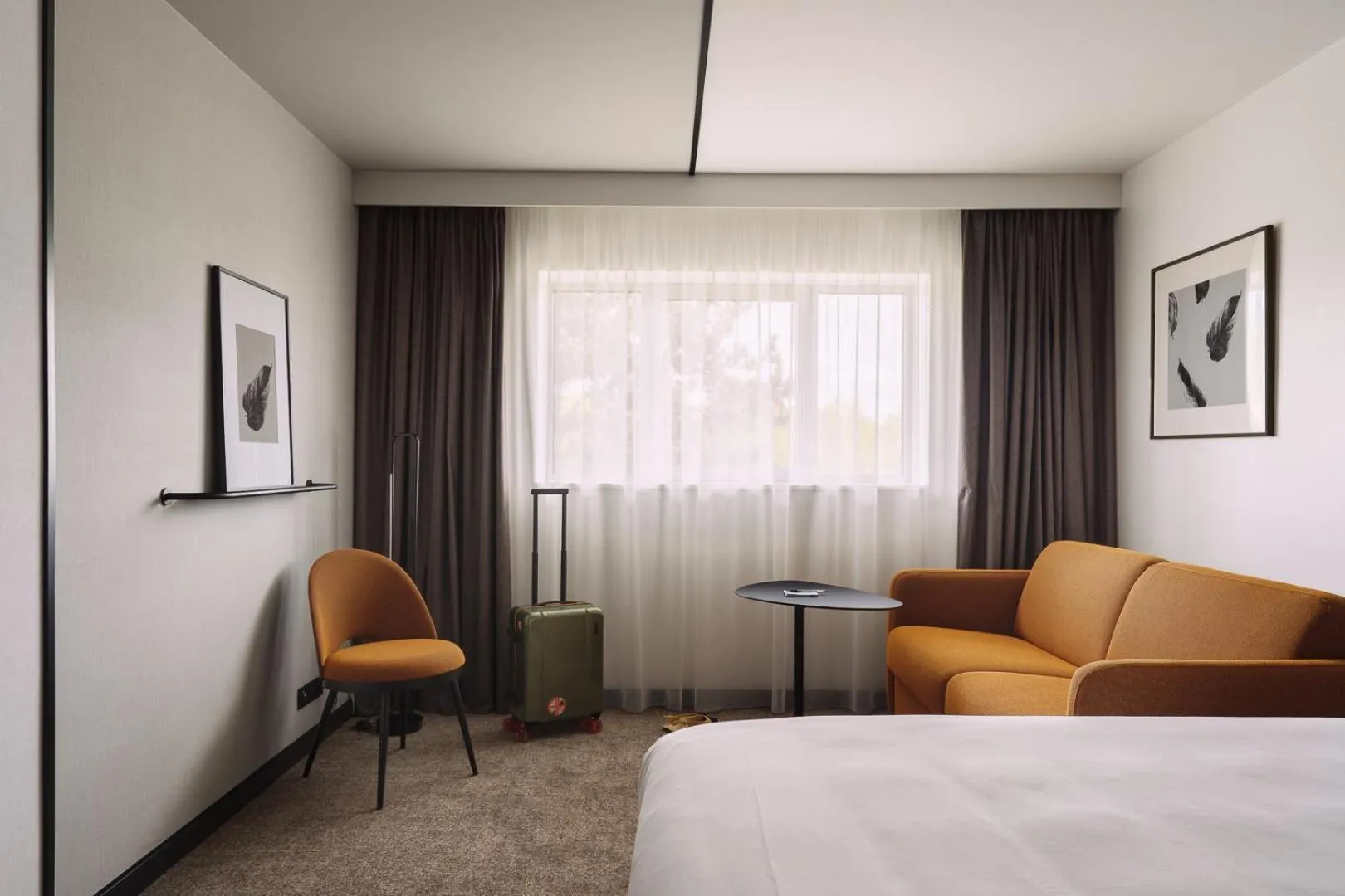 Bedroom, Bed in Novotel Saint-Quentin en Yvelines