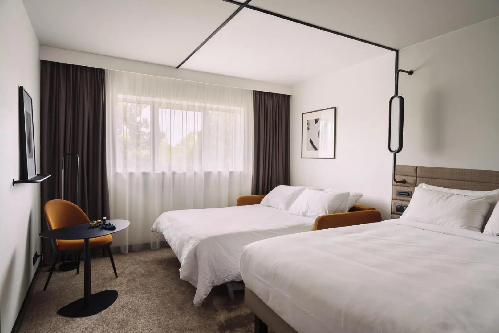 Bedroom, Bed in Novotel Saint-Quentin en Yvelines