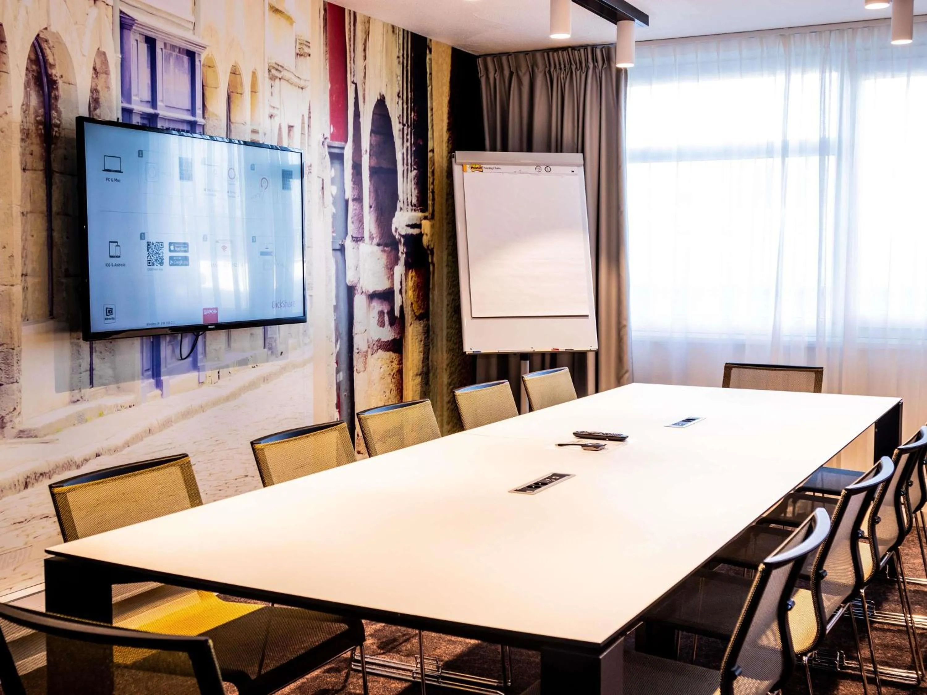 Meeting/conference room in Novotel Lyon Bron Meeting & Events
