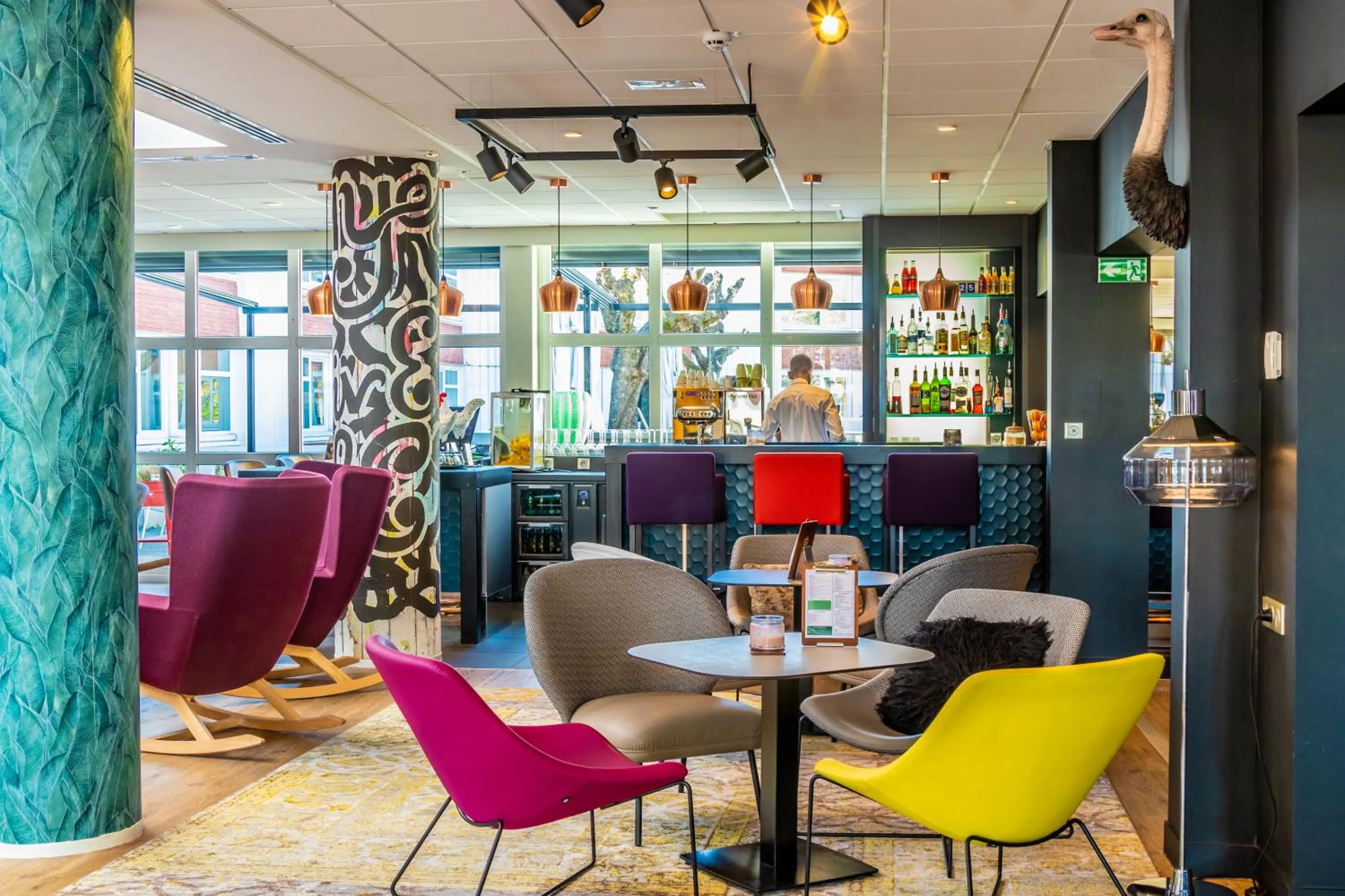 Lounge or bar in Novotel Lyon Bron Meeting & Events