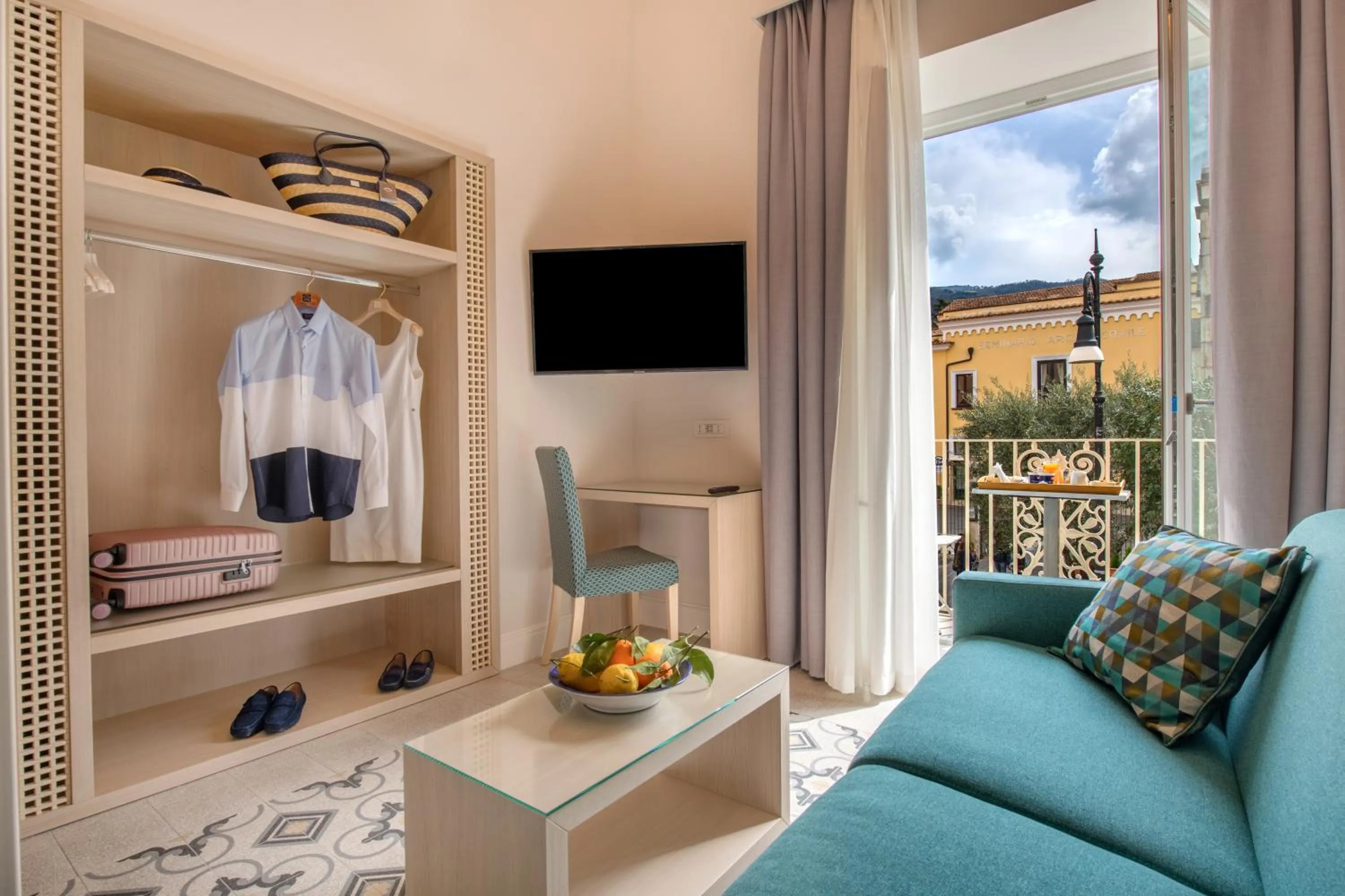 Photo of the whole room in Maison Marie