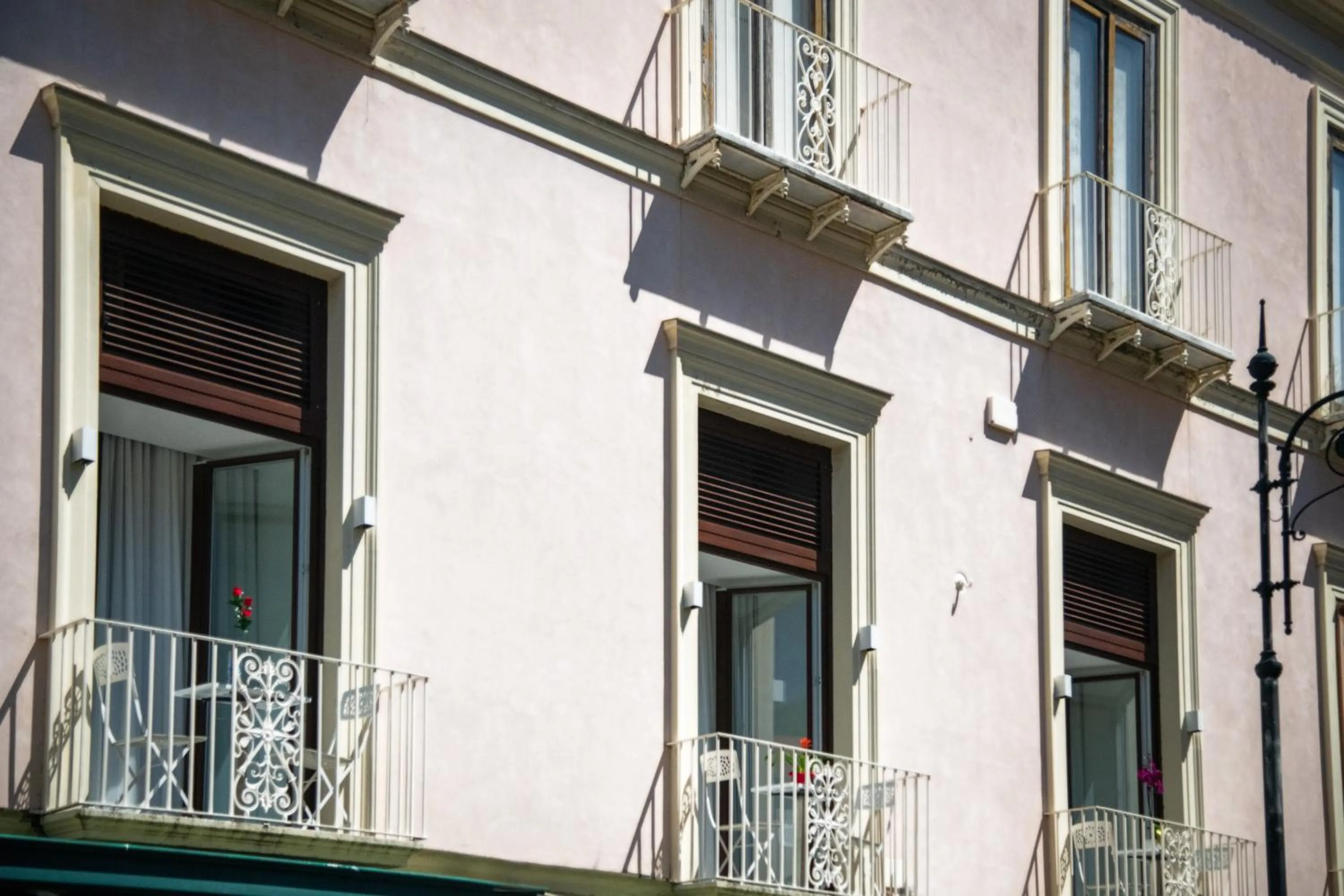 Property building in Maison Marie