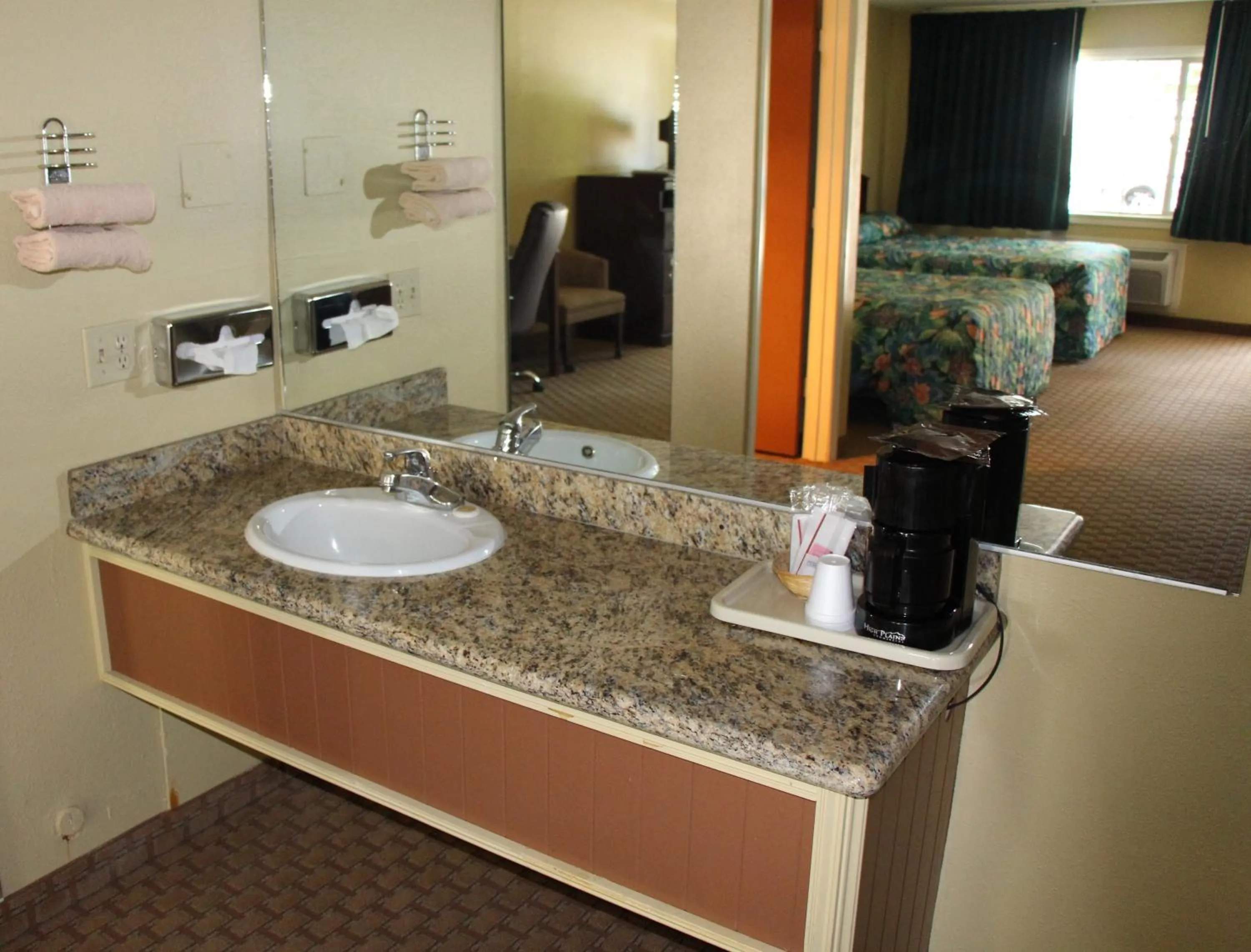 Bathroom in Lake View Lodge