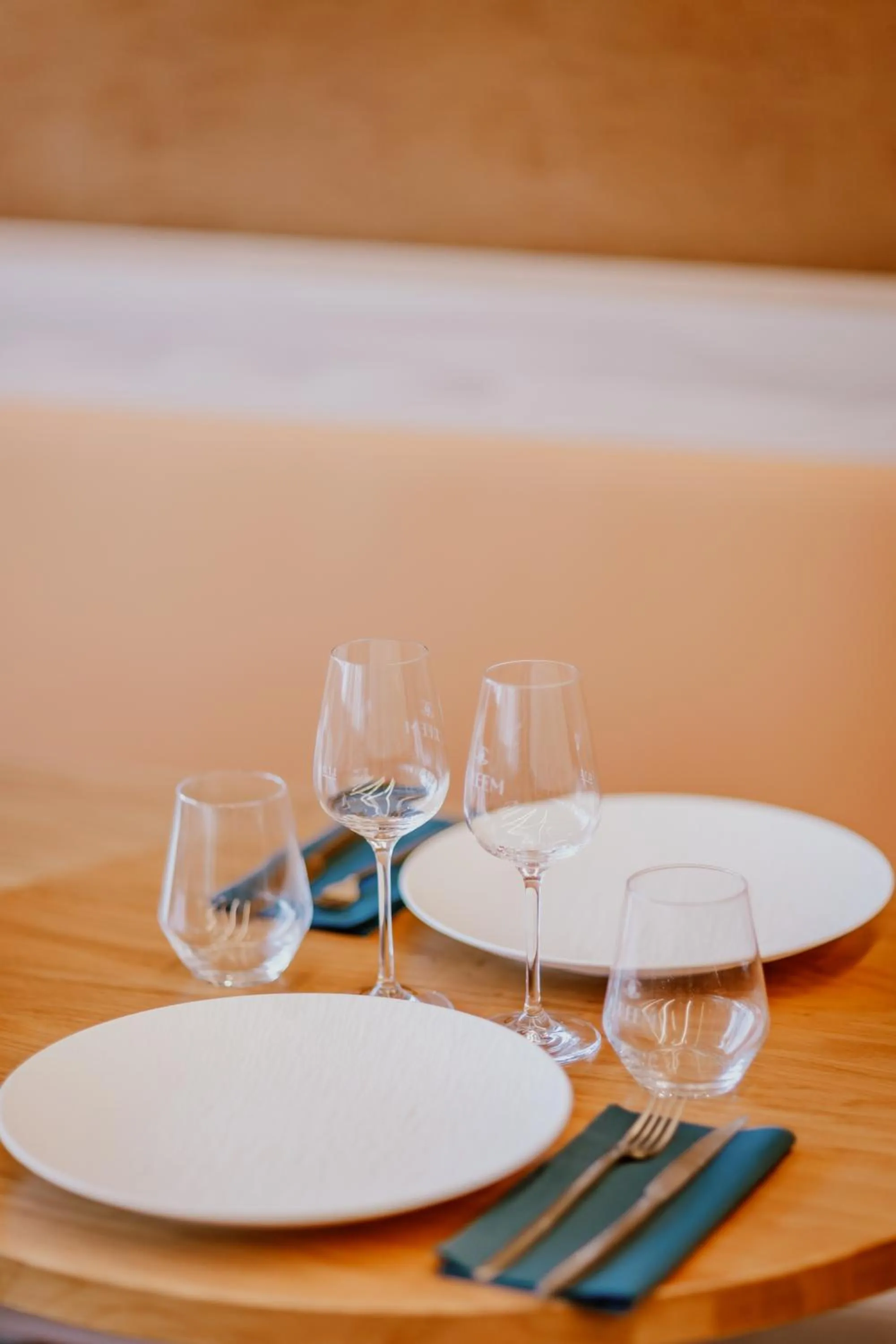 Restaurant/places to eat in Novotel Montpellier